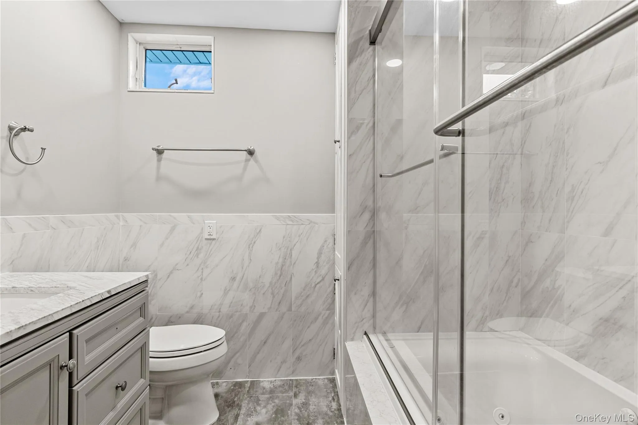 71 Roosevelt Drive, Oyster Bay, NY, 4 Bedrooms Bedrooms, 8 Rooms Rooms,3 BathroomsBathrooms,Residential,For Rent,Roosevelt,0,1055717 71 Roosevelt Drive, Oyster Bay, NY, 4 Bedrooms Bedrooms, 8 Rooms Rooms,3 BathroomsBathrooms,Residential,For Rent,Roosevelt,0,1055717