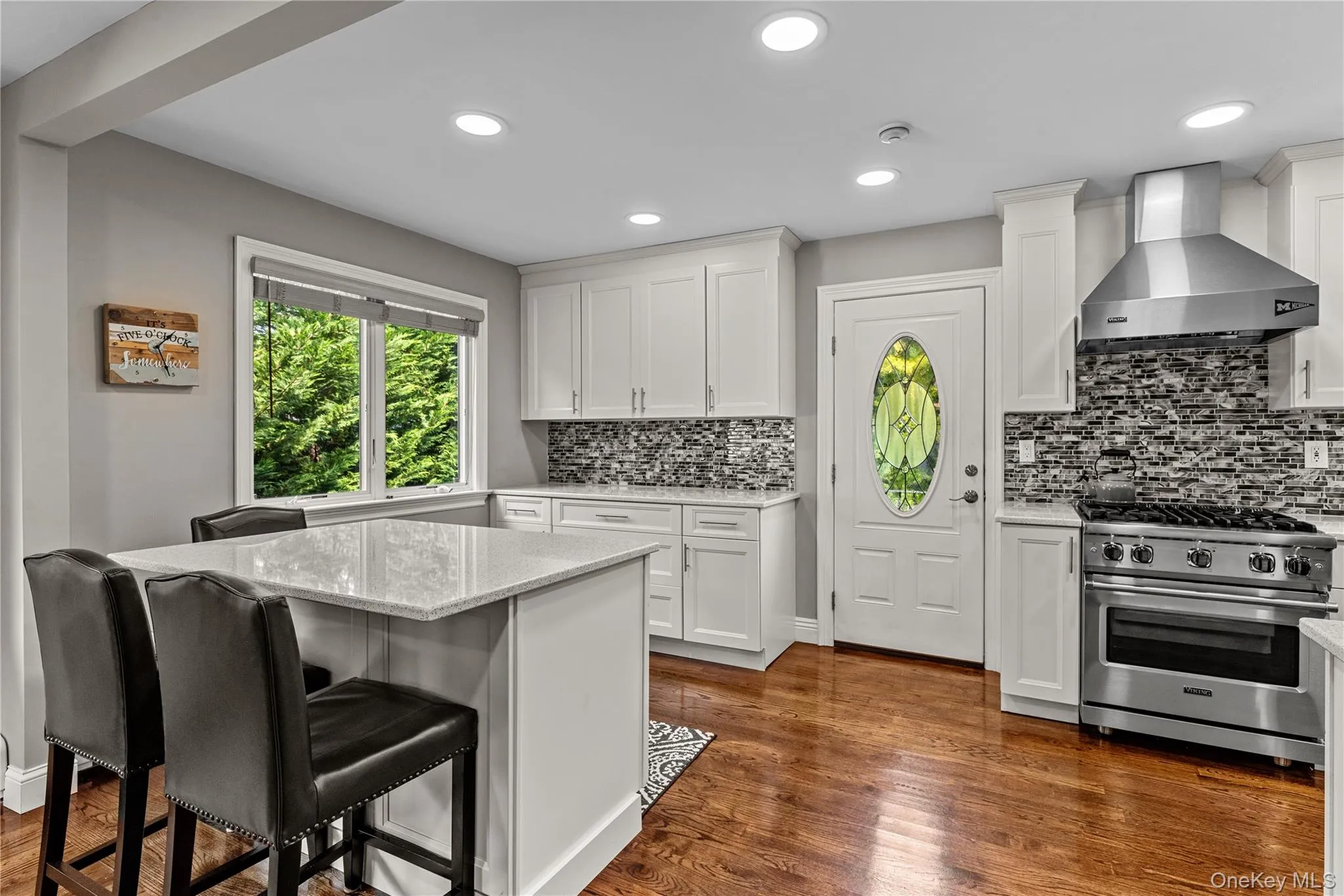 71 Roosevelt Drive, Oyster Bay, NY, 4 Bedrooms Bedrooms, 8 Rooms Rooms,3 BathroomsBathrooms,Residential,For Rent,Roosevelt,0,1055717 71 Roosevelt Drive, Oyster Bay, NY, 4 Bedrooms Bedrooms, 8 Rooms Rooms,3 BathroomsBathrooms,Residential,For Rent,Roosevelt,0,1055717