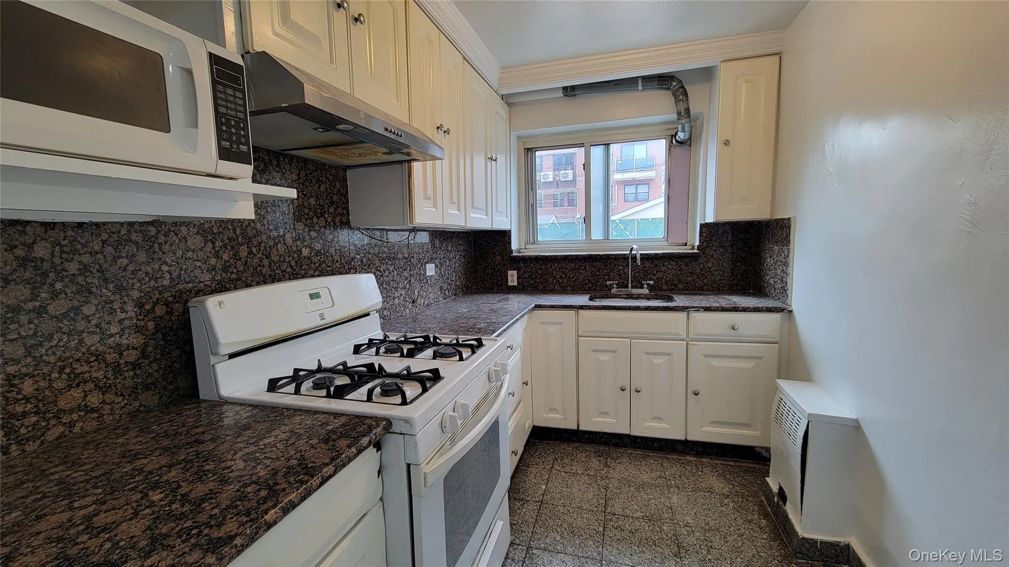 111-05 66 Avenue, New York, NY, 1 Bedroom Bedrooms, 3 Rooms Rooms,1 BathroomBathrooms,Residential,For Rent,66,0,1055720 111-05 66 Avenue, New York, NY, 1 Bedroom Bedrooms, 3 Rooms Rooms,1 BathroomBathrooms,Residential,For Rent,66,0,1055720