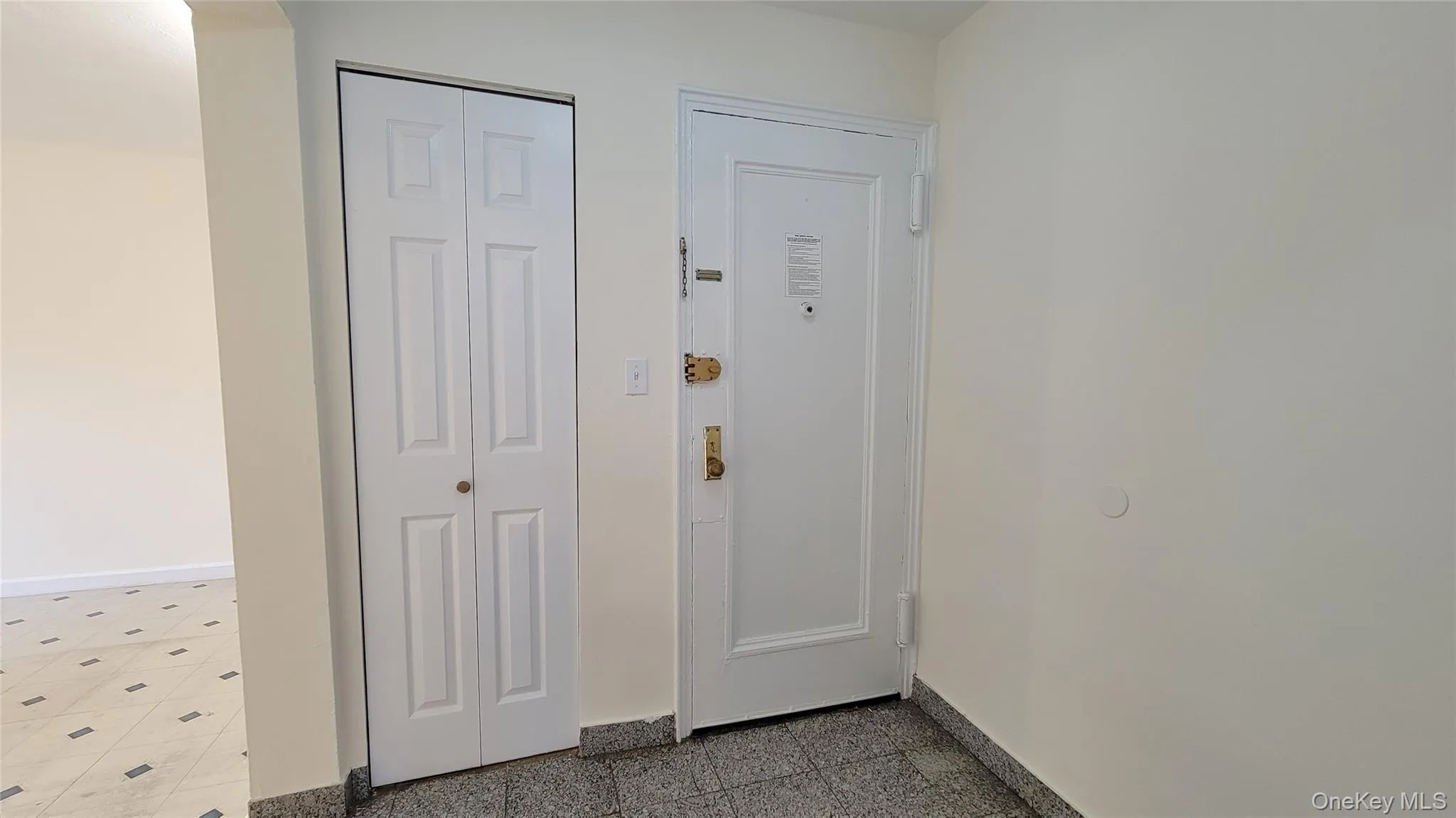 111-05 66 Avenue, New York, NY, 1 Bedroom Bedrooms, 3 Rooms Rooms,1 BathroomBathrooms,Residential,For Rent,66,0,1055720 111-05 66 Avenue, New York, NY, 1 Bedroom Bedrooms, 3 Rooms Rooms,1 BathroomBathrooms,Residential,For Rent,66,0,1055720