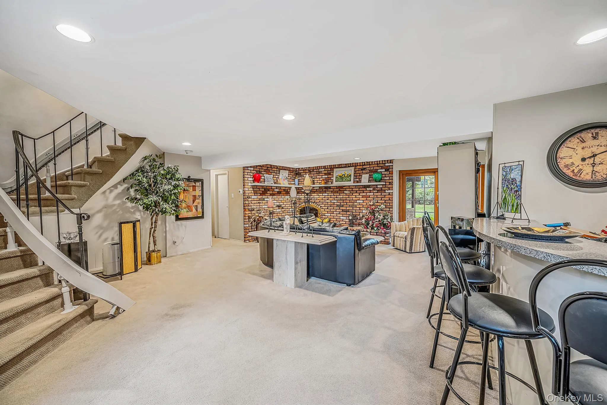 3 Oasis Place, Huntington, NY, 4 Bedrooms Bedrooms, 8 Rooms Rooms,2 BathroomsBathrooms,Residential,For Rent,Oasis,0,1055721 3 Oasis Place, Huntington, NY, 4 Bedrooms Bedrooms, 8 Rooms Rooms,2 BathroomsBathrooms,Residential,For Rent,Oasis,0,1055721
