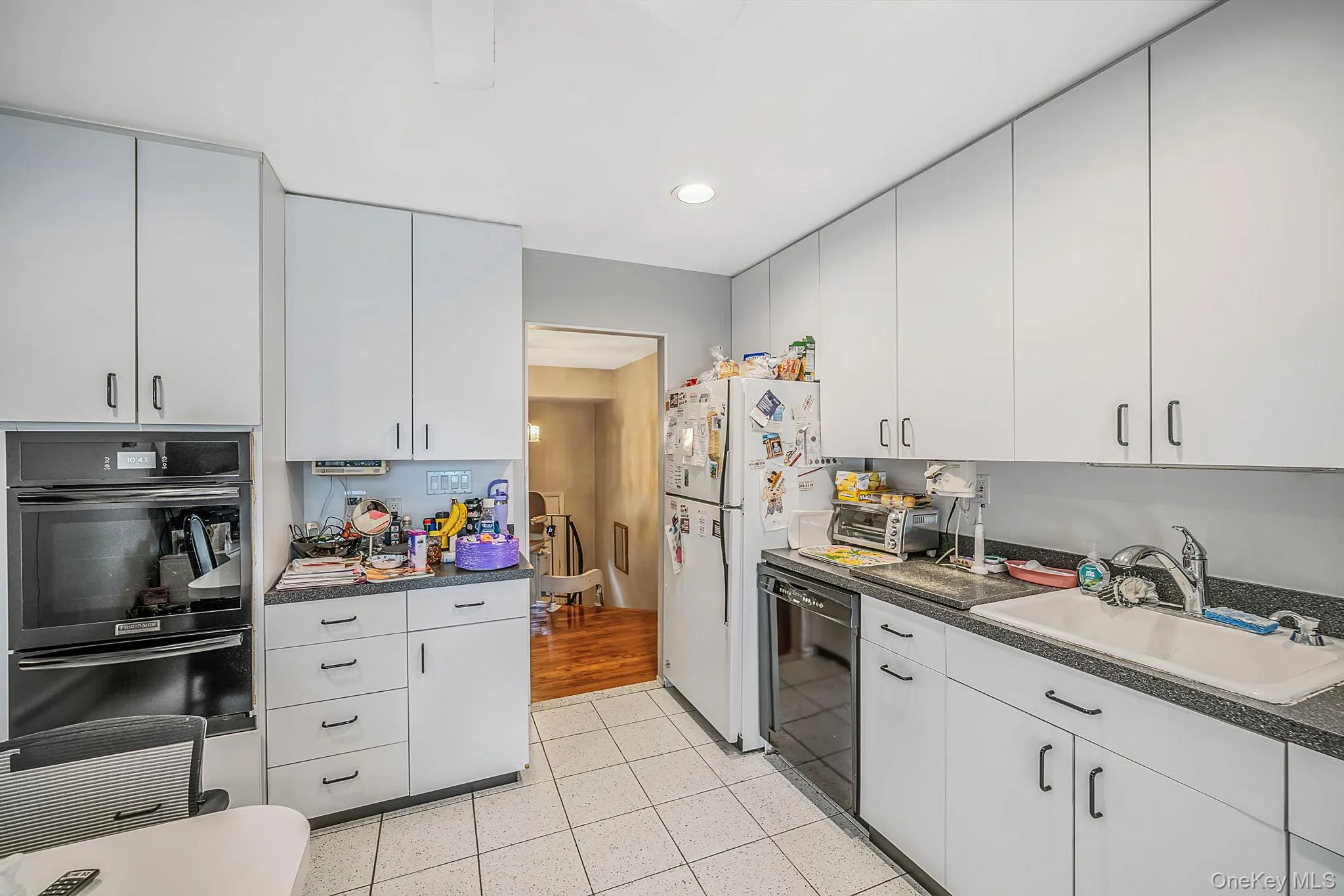 3 Oasis Place, Huntington, NY, 4 Bedrooms Bedrooms, 8 Rooms Rooms,2 BathroomsBathrooms,Residential,For Rent,Oasis,0,1055721 3 Oasis Place, Huntington, NY, 4 Bedrooms Bedrooms, 8 Rooms Rooms,2 BathroomsBathrooms,Residential,For Rent,Oasis,0,1055721