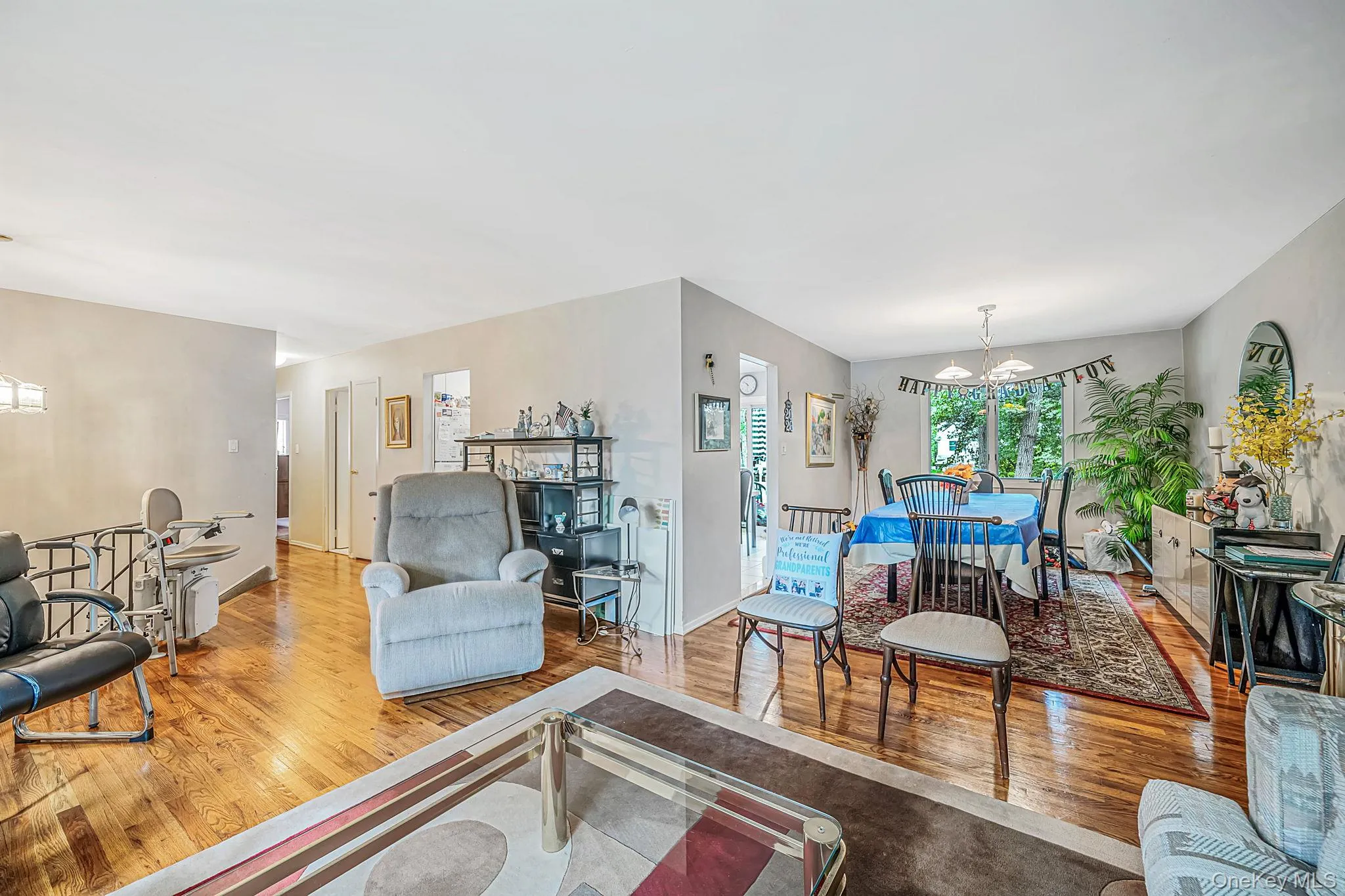3 Oasis Place, Huntington, NY, 4 Bedrooms Bedrooms, 8 Rooms Rooms,2 BathroomsBathrooms,Residential,For Rent,Oasis,0,1055721 3 Oasis Place, Huntington, NY, 4 Bedrooms Bedrooms, 8 Rooms Rooms,2 BathroomsBathrooms,Residential,For Rent,Oasis,0,1055721