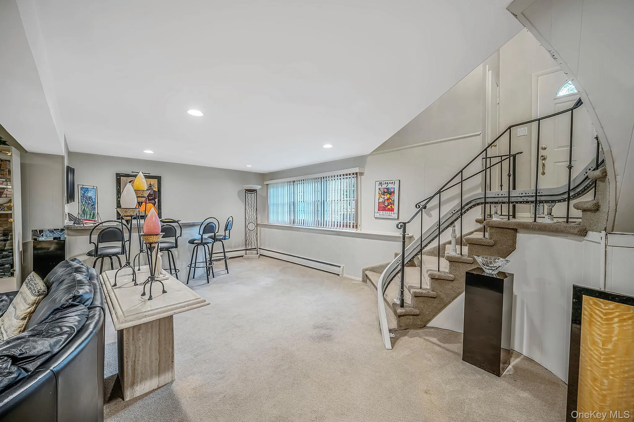 3 Oasis Place, Huntington, NY, 4 Bedrooms Bedrooms, 8 Rooms Rooms,2 BathroomsBathrooms,Residential,For Rent,Oasis,0,1055721 3 Oasis Place, Huntington, NY, 4 Bedrooms Bedrooms, 8 Rooms Rooms,2 BathroomsBathrooms,Residential,For Rent,Oasis,0,1055721