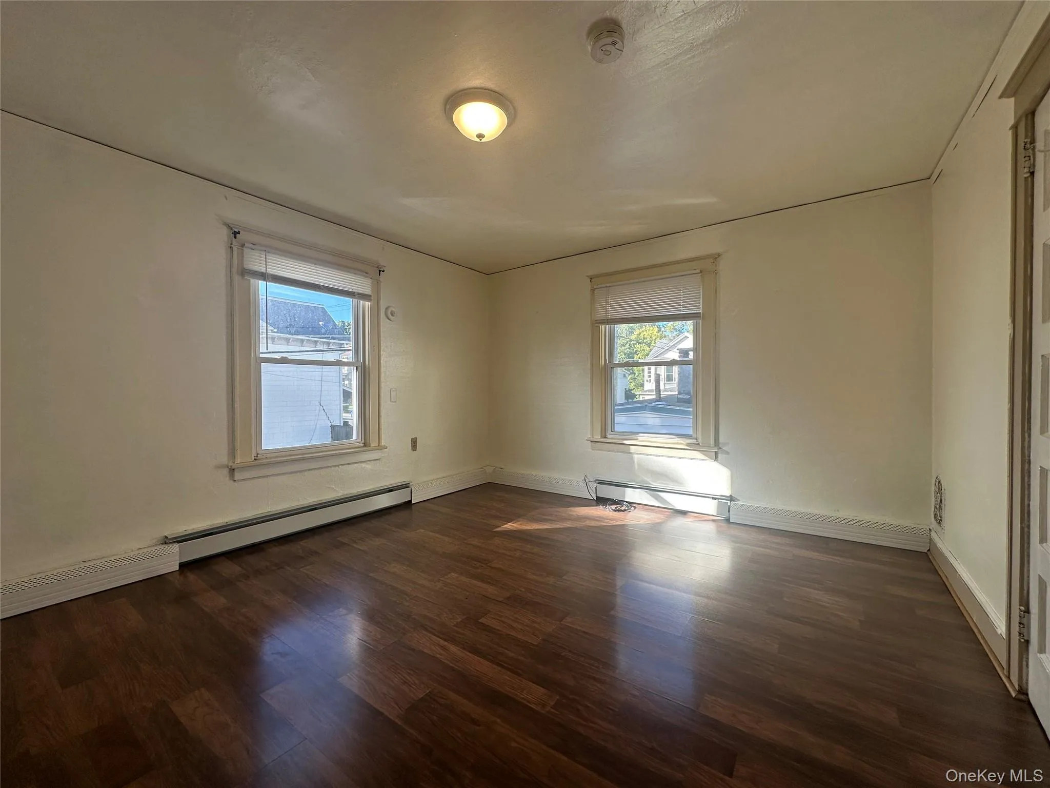4 Harding Street, Middletown, NY, 4 Bedrooms Bedrooms, 6 Rooms Rooms,2 BathroomsBathrooms,Residential,For Rent,Harding,0,1055722 4 Harding Street, Middletown, NY, 4 Bedrooms Bedrooms, 6 Rooms Rooms,2 BathroomsBathrooms,Residential,For Rent,Harding,0,1055722