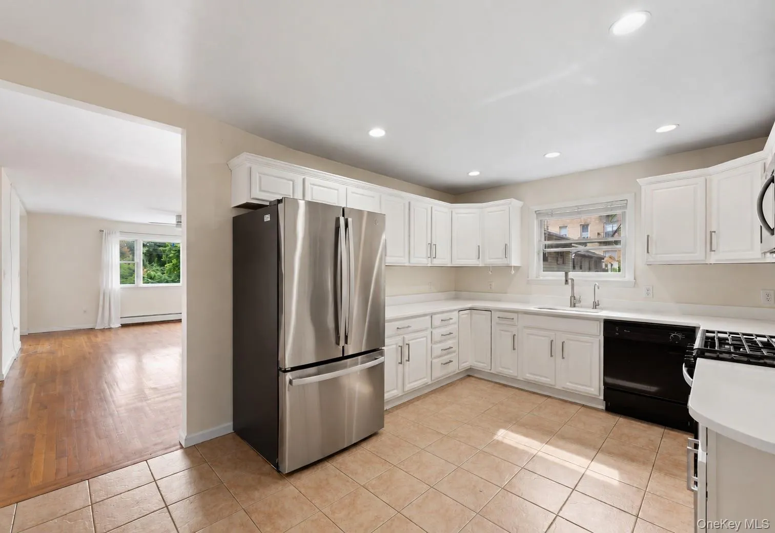 235 Bronx River Road, Yonkers, NY, 3 Bedroom Bedrooms, 5 Room Rooms,2 BathroomBathrooms,Residential Lease,For Rent,Bronx River,0,1055731 235 Bronx River Road, Yonkers, NY, 3 Bedroom Bedrooms, 5 Room Rooms,2 BathroomBathrooms,Residential Lease,For Rent,Bronx River,0,1055731