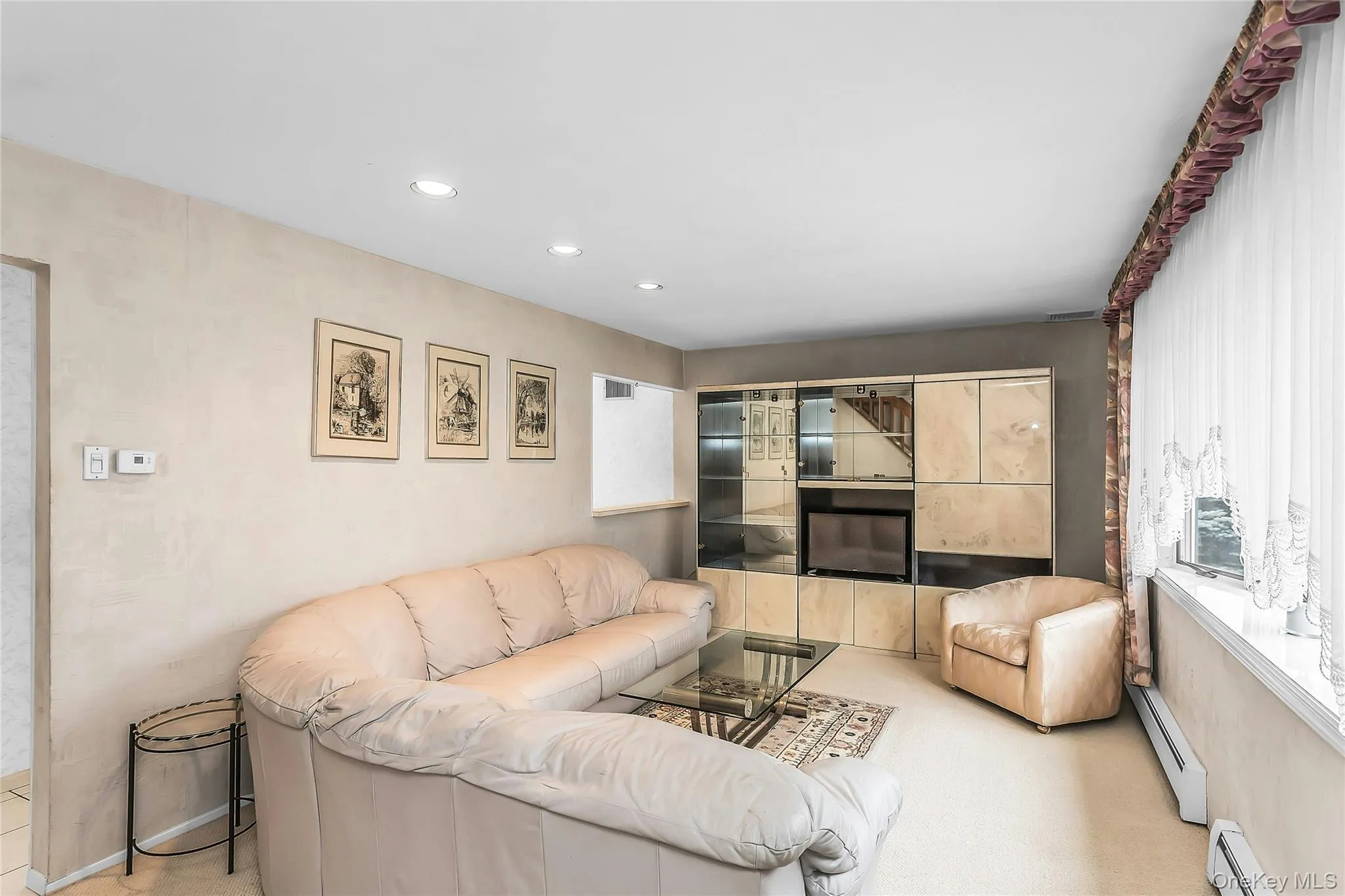 472 Chelsea Avenue, West Babylon, NY, 3 Bedrooms Bedrooms, 6 Rooms Rooms,2 BathroomsBathrooms,Residential,For Rent,Chelsea,0,1055733 472 Chelsea Avenue, West Babylon, NY, 3 Bedrooms Bedrooms, 6 Rooms Rooms,2 BathroomsBathrooms,Residential,For Rent,Chelsea,0,1055733