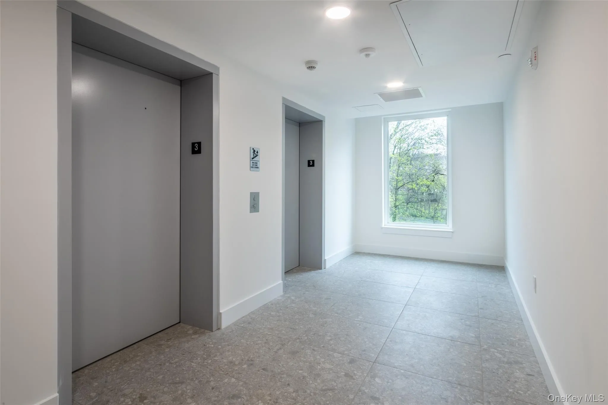 15 Parkview Avenue, Yonkers, NY, 2 Bedrooms Bedrooms, 4 Rooms Rooms,1 BathroomBathrooms,Residential Lease,For Rent,Parkview,0,1055734 15 Parkview Avenue, Yonkers, NY, 2 Bedrooms Bedrooms, 4 Rooms Rooms,1 BathroomBathrooms,Residential Lease,For Rent,Parkview,0,1055734