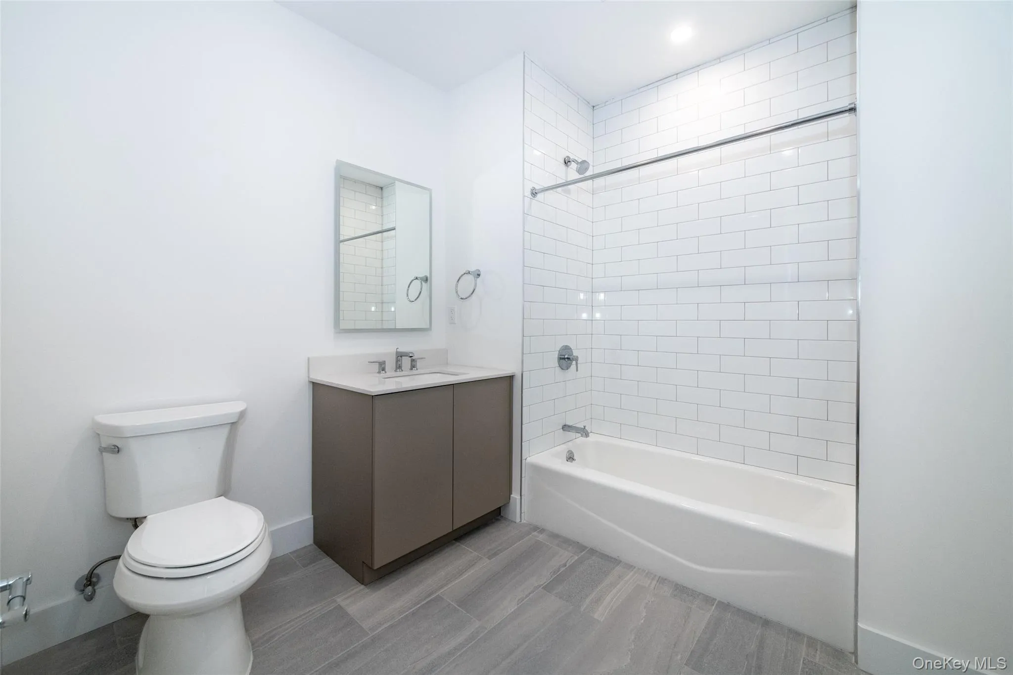 15 Parkview Avenue, Yonkers, NY, 2 Bedrooms Bedrooms, 4 Rooms Rooms,1 BathroomBathrooms,Residential Lease,For Rent,Parkview,0,1055734 15 Parkview Avenue, Yonkers, NY, 2 Bedrooms Bedrooms, 4 Rooms Rooms,1 BathroomBathrooms,Residential Lease,For Rent,Parkview,0,1055734