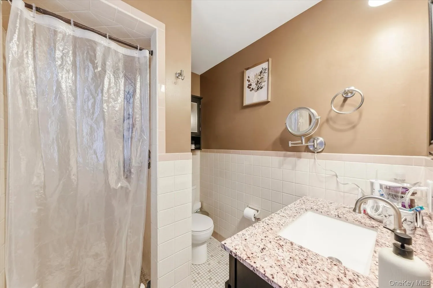 5 Bird Lane, Poughkeepsie, NY, 3 Bedrooms Bedrooms, 6 Rooms Rooms,2 BathroomsBathrooms,Residential,For Rent,Bird,0,1055735 5 Bird Lane, Poughkeepsie, NY, 3 Bedrooms Bedrooms, 6 Rooms Rooms,2 BathroomsBathrooms,Residential,For Rent,Bird,0,1055735