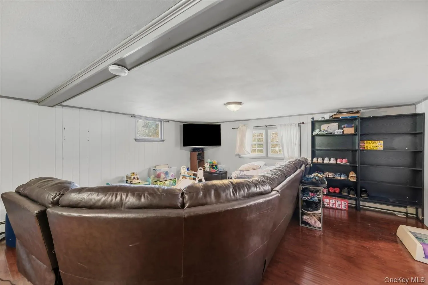 5 Bird Lane, Poughkeepsie, NY, 3 Bedrooms Bedrooms, 6 Rooms Rooms,2 BathroomsBathrooms,Residential,For Rent,Bird,0,1055735 5 Bird Lane, Poughkeepsie, NY, 3 Bedrooms Bedrooms, 6 Rooms Rooms,2 BathroomsBathrooms,Residential,For Rent,Bird,0,1055735