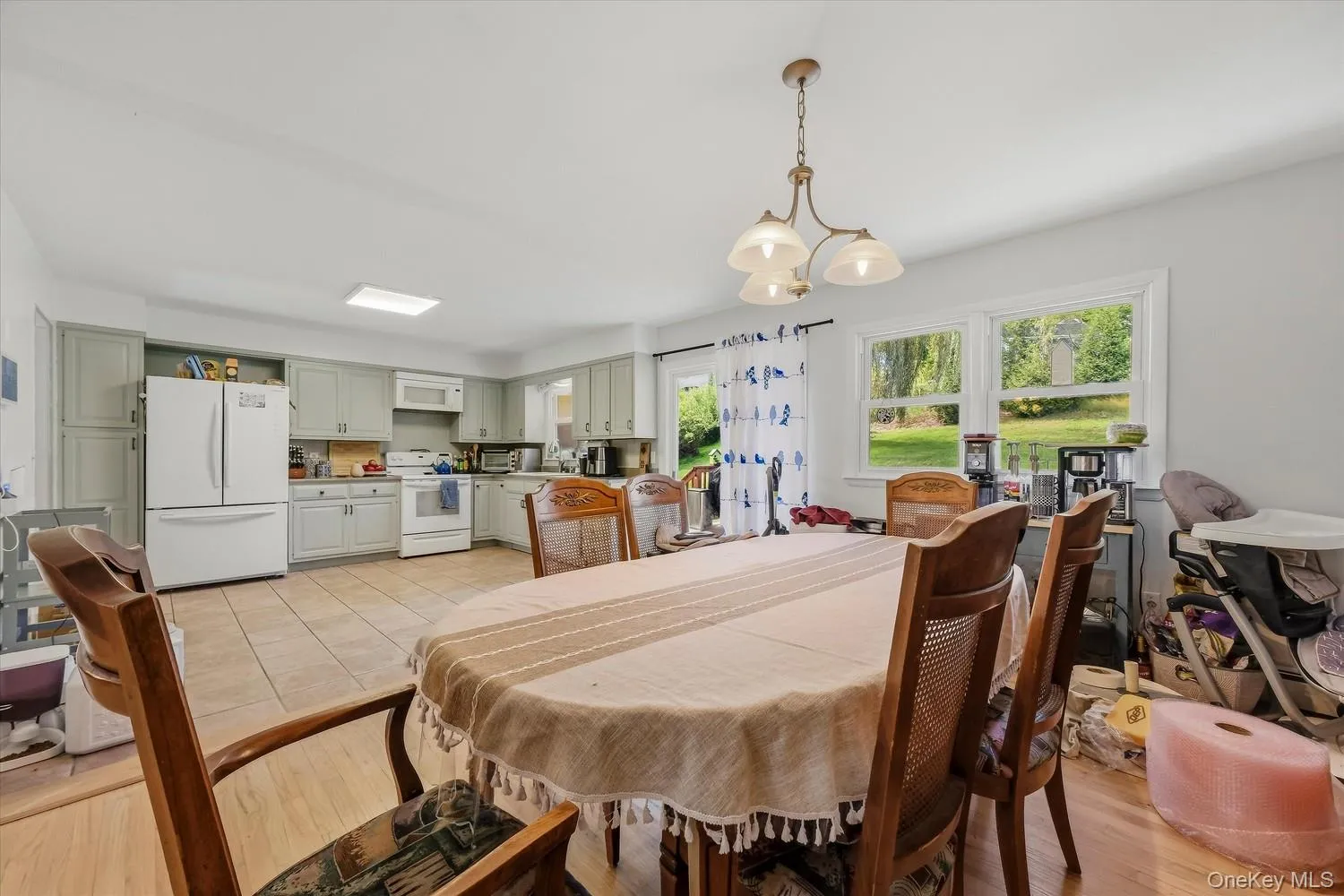 5 Bird Lane, Poughkeepsie, NY, 3 Bedrooms Bedrooms, 6 Rooms Rooms,2 BathroomsBathrooms,Residential,For Rent,Bird,0,1055735 5 Bird Lane, Poughkeepsie, NY, 3 Bedrooms Bedrooms, 6 Rooms Rooms,2 BathroomsBathrooms,Residential,For Rent,Bird,0,1055735