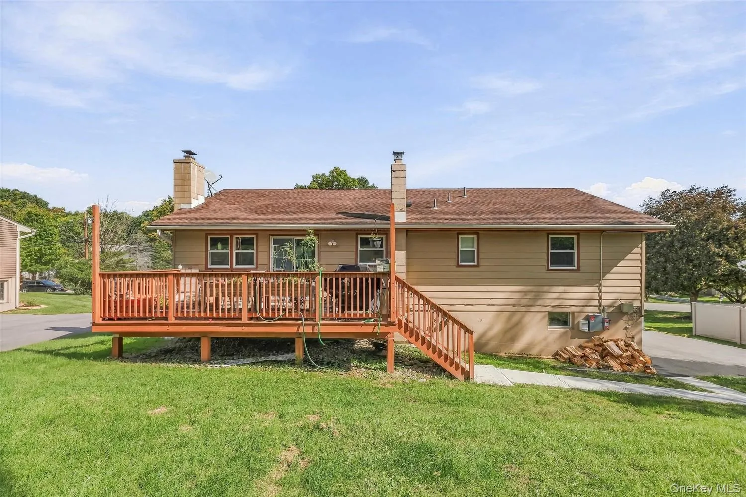 5 Bird Lane, Poughkeepsie, NY, 3 Bedrooms Bedrooms, 6 Rooms Rooms,2 BathroomsBathrooms,Residential,For Rent,Bird,0,1055735 5 Bird Lane, Poughkeepsie, NY, 3 Bedrooms Bedrooms, 6 Rooms Rooms,2 BathroomsBathrooms,Residential,For Rent,Bird,0,1055735