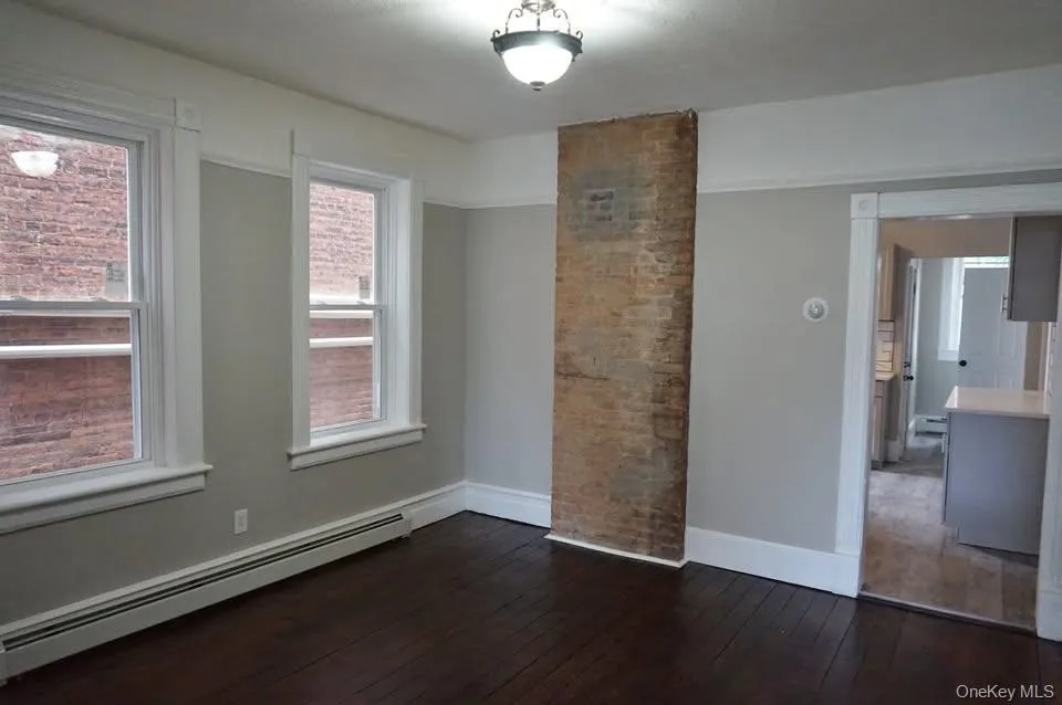 176 Mill Street, Poughkeepsie, NY, 3 Bedrooms Bedrooms, 6 Rooms Rooms,1 BathroomBathrooms,Residential Lease,For Rent,Mill,0,1055736 176 Mill Street, Poughkeepsie, NY, 3 Bedrooms Bedrooms, 6 Rooms Rooms,1 BathroomBathrooms,Residential Lease,For Rent,Mill,0,1055736