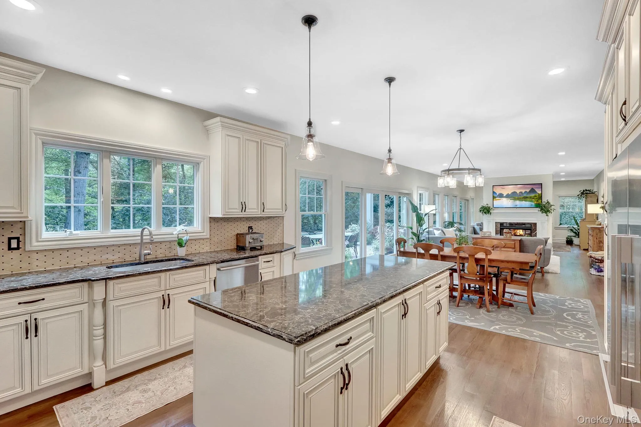53 Bell Circle, Brookhaven, NY, 5 Bedrooms Bedrooms, 10 Rooms Rooms,3 BathroomsBathrooms,Residential,For Rent,Bell,0,1055738 53 Bell Circle, Brookhaven, NY, 5 Bedrooms Bedrooms, 10 Rooms Rooms,3 BathroomsBathrooms,Residential,For Rent,Bell,0,1055738
