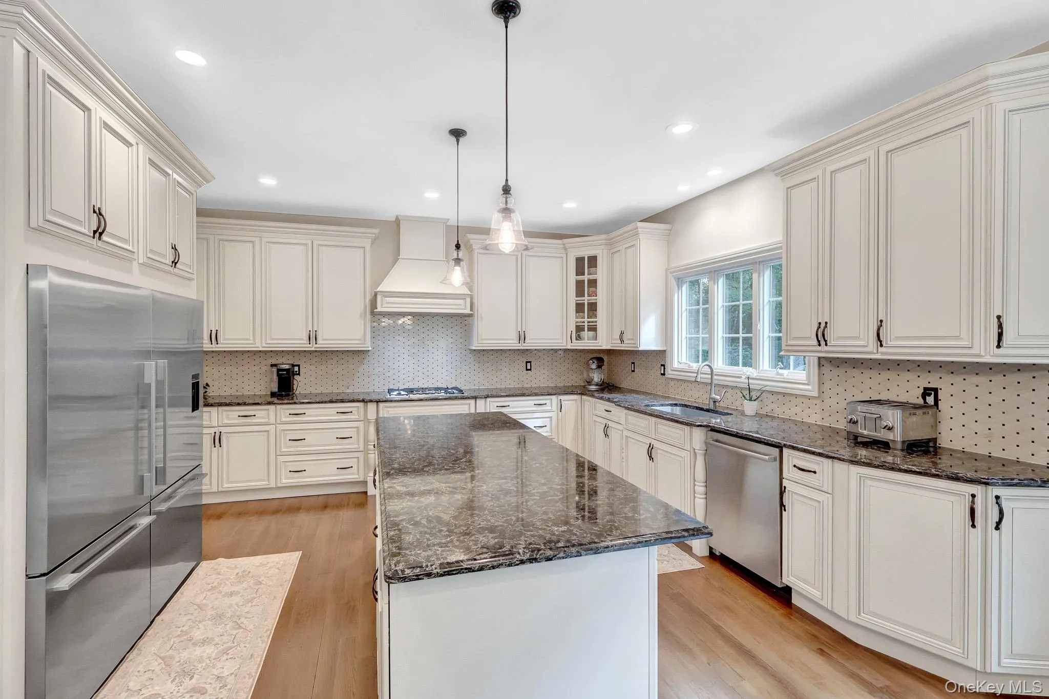 53 Bell Circle, Brookhaven, NY, 5 Bedrooms Bedrooms, 10 Rooms Rooms,3 BathroomsBathrooms,Residential,For Rent,Bell,0,1055738 53 Bell Circle, Brookhaven, NY, 5 Bedrooms Bedrooms, 10 Rooms Rooms,3 BathroomsBathrooms,Residential,For Rent,Bell,0,1055738