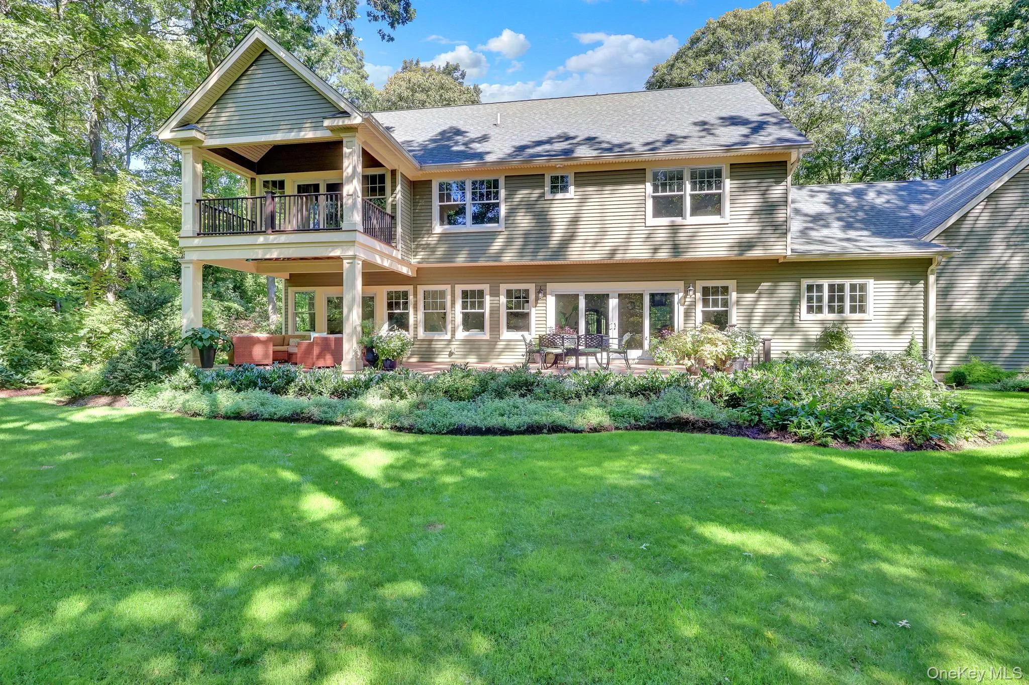 53 Bell Circle, Brookhaven, NY, 5 Bedrooms Bedrooms, 10 Rooms Rooms,3 BathroomsBathrooms,Residential,For Rent,Bell,0,1055738 53 Bell Circle, Brookhaven, NY, 5 Bedrooms Bedrooms, 10 Rooms Rooms,3 BathroomsBathrooms,Residential,For Rent,Bell,0,1055738