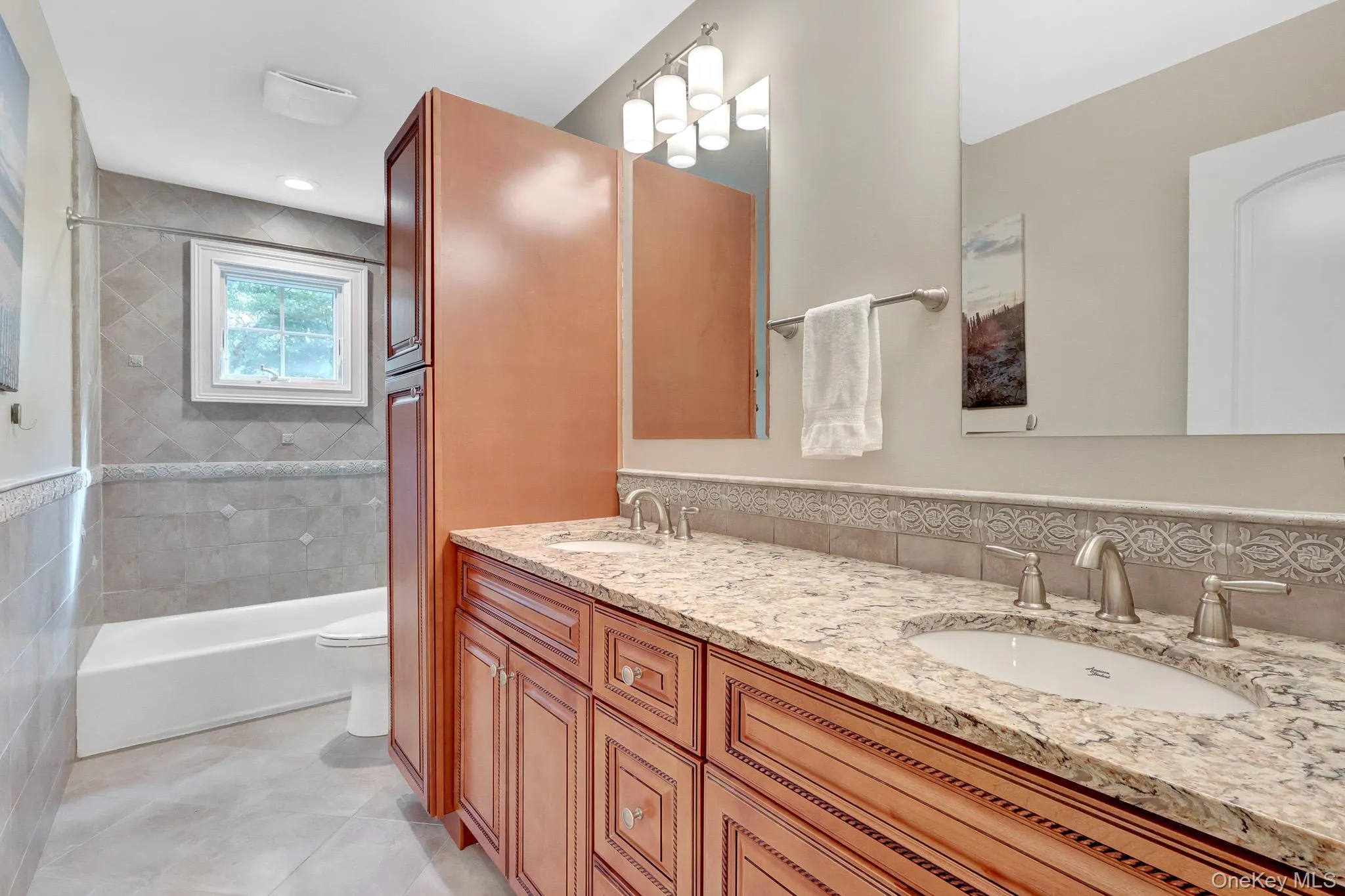 53 Bell Circle, Brookhaven, NY, 5 Bedrooms Bedrooms, 10 Rooms Rooms,3 BathroomsBathrooms,Residential,For Rent,Bell,0,1055738 53 Bell Circle, Brookhaven, NY, 5 Bedrooms Bedrooms, 10 Rooms Rooms,3 BathroomsBathrooms,Residential,For Rent,Bell,0,1055738