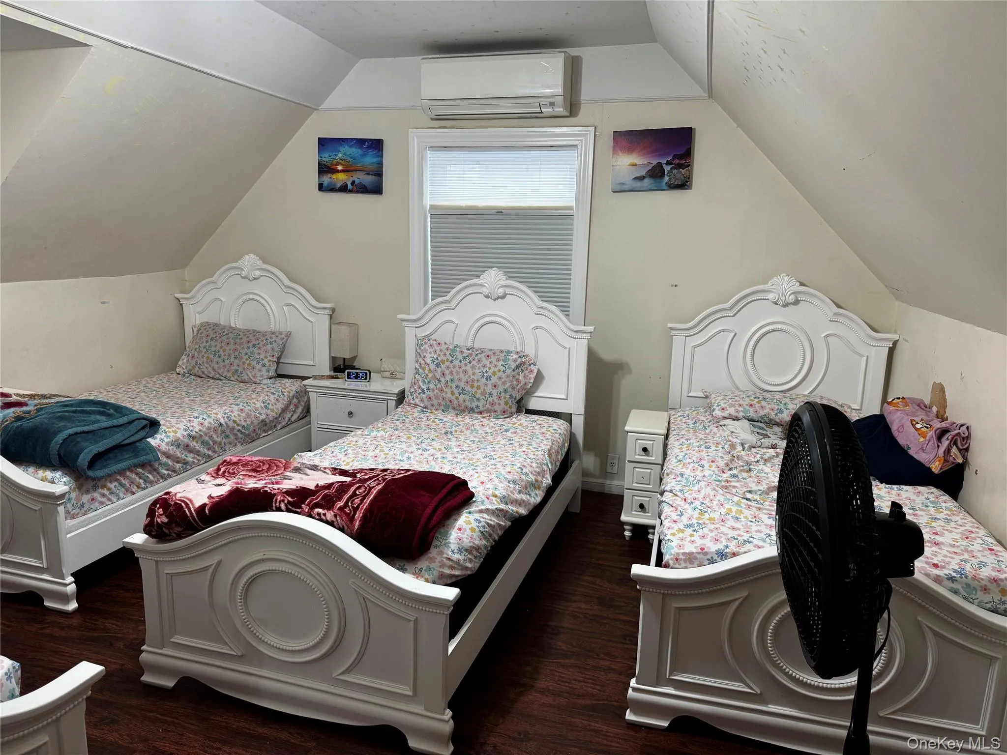 28 Bank Street, Hempstead, NY, 4 Bedroom Bedrooms, 6 Room Rooms,2 BathroomBathrooms,Residential Lease,For Rent,Bank,0,1055740 28 Bank Street, Hempstead, NY, 4 Bedroom Bedrooms, 6 Room Rooms,2 BathroomBathrooms,Residential Lease,For Rent,Bank,0,1055740