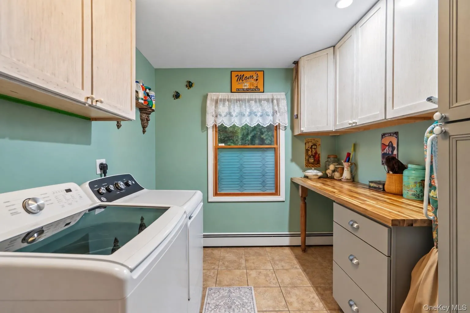 92 Jennings Avenue, Brookhaven, NY, 4 Bedrooms Bedrooms, 10 Rooms Rooms,2 BathroomsBathrooms,Residential,For Rent,Jennings,0,1055741 92 Jennings Avenue, Brookhaven, NY, 4 Bedrooms Bedrooms, 10 Rooms Rooms,2 BathroomsBathrooms,Residential,For Rent,Jennings,0,1055741