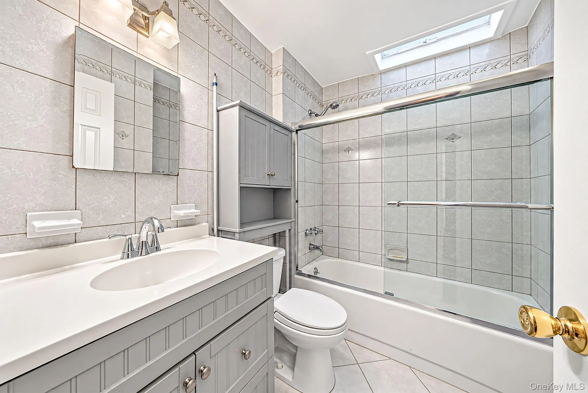 9 Cortelyou Street, Huntington, NY, 4 Bedrooms Bedrooms, 13 Rooms Rooms,2 BathroomsBathrooms,Residential,For Rent,Cortelyou,0,1055746 9 Cortelyou Street, Huntington, NY, 4 Bedrooms Bedrooms, 13 Rooms Rooms,2 BathroomsBathrooms,Residential,For Rent,Cortelyou,0,1055746