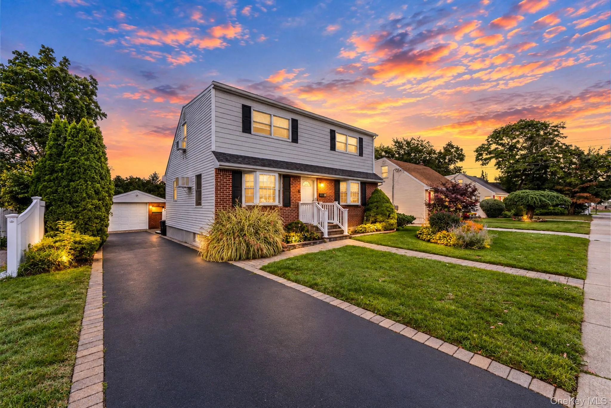 9 Cortelyou Street, Huntington, NY, 4 Bedrooms Bedrooms, 13 Rooms Rooms,2 BathroomsBathrooms,Residential,For Rent,Cortelyou,0,1055746 9 Cortelyou Street, Huntington, NY, 4 Bedrooms Bedrooms, 13 Rooms Rooms,2 BathroomsBathrooms,Residential,For Rent,Cortelyou,0,1055746