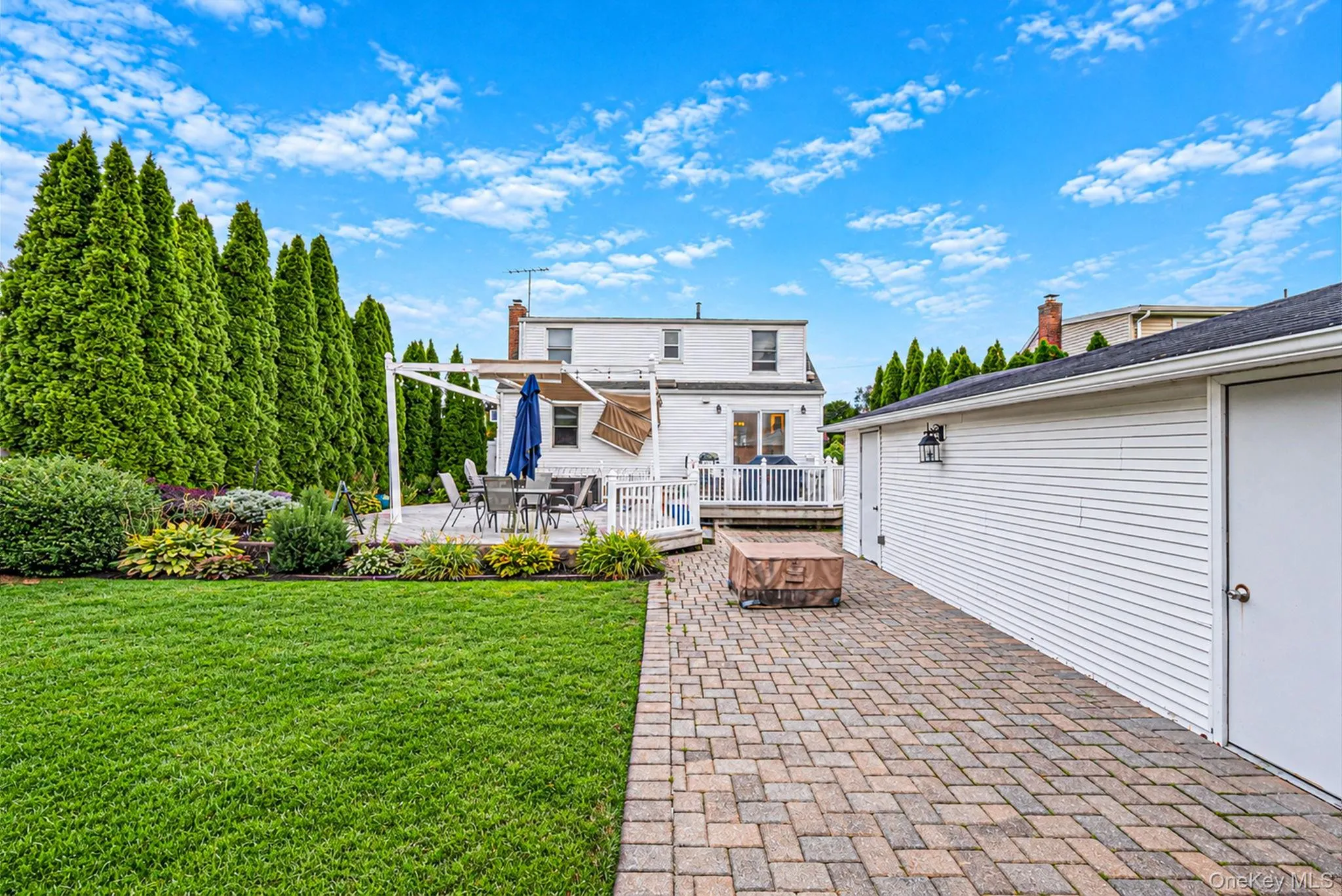 9 Cortelyou Street, Huntington, NY, 4 Bedrooms Bedrooms, 13 Rooms Rooms,2 BathroomsBathrooms,Residential,For Rent,Cortelyou,0,1055746 9 Cortelyou Street, Huntington, NY, 4 Bedrooms Bedrooms, 13 Rooms Rooms,2 BathroomsBathrooms,Residential,For Rent,Cortelyou,0,1055746