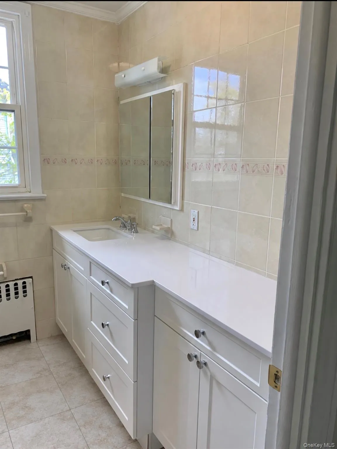 99 Brookside Place, New Rochelle, NY, 3 Bedrooms Bedrooms, 6 Rooms Rooms,1 BathroomBathrooms,Residential Lease,For Rent,Brookside,0,1055748 99 Brookside Place, New Rochelle, NY, 3 Bedrooms Bedrooms, 6 Rooms Rooms,1 BathroomBathrooms,Residential Lease,For Rent,Brookside,0,1055748