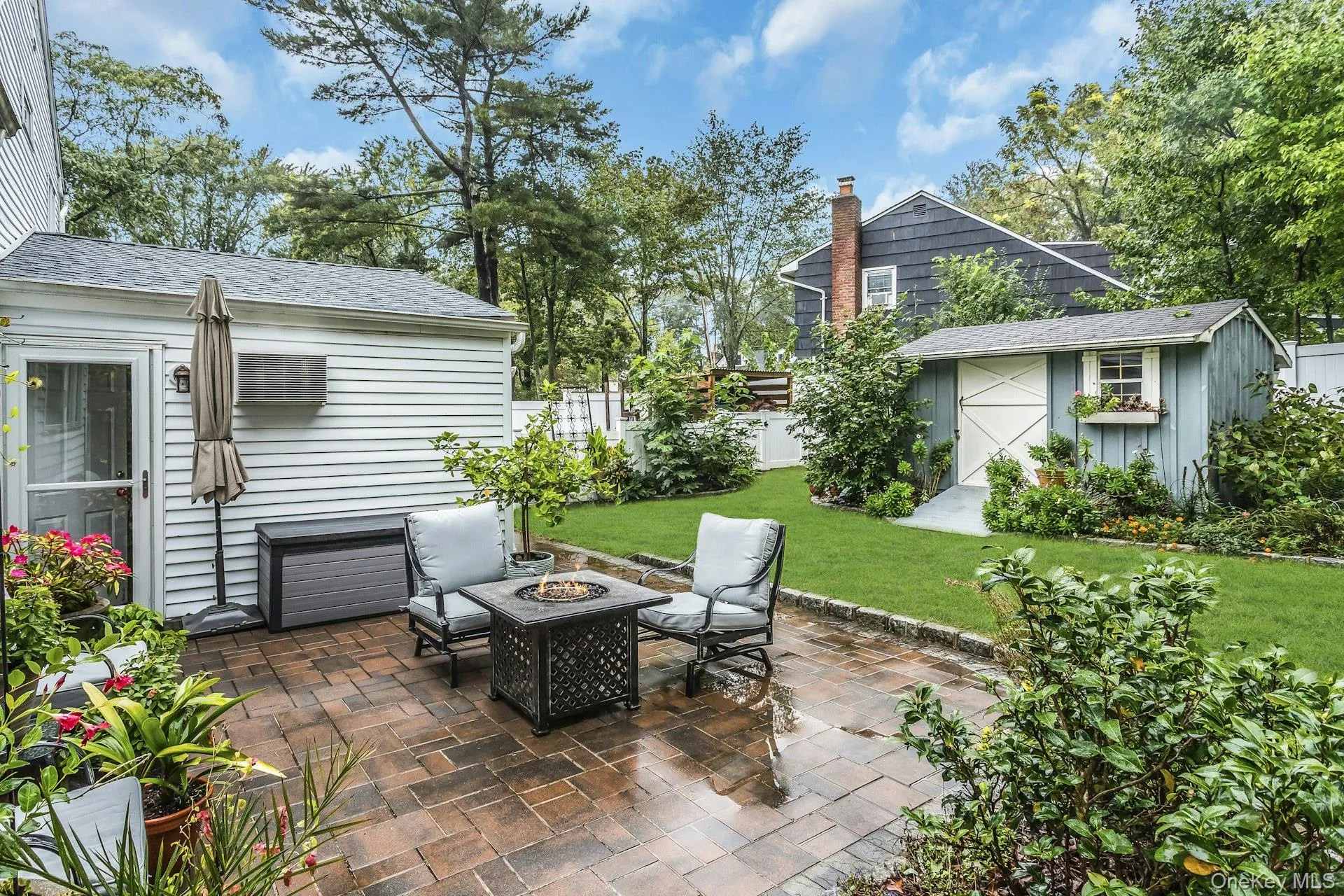 22 Rolling Hills Drive, Huntington, NY, 3 Bedrooms Bedrooms, 7 Rooms Rooms,2 BathroomsBathrooms,Residential,For Rent,Rolling Hills,0,1055752 22 Rolling Hills Drive, Huntington, NY, 3 Bedrooms Bedrooms, 7 Rooms Rooms,2 BathroomsBathrooms,Residential,For Rent,Rolling Hills,0,1055752