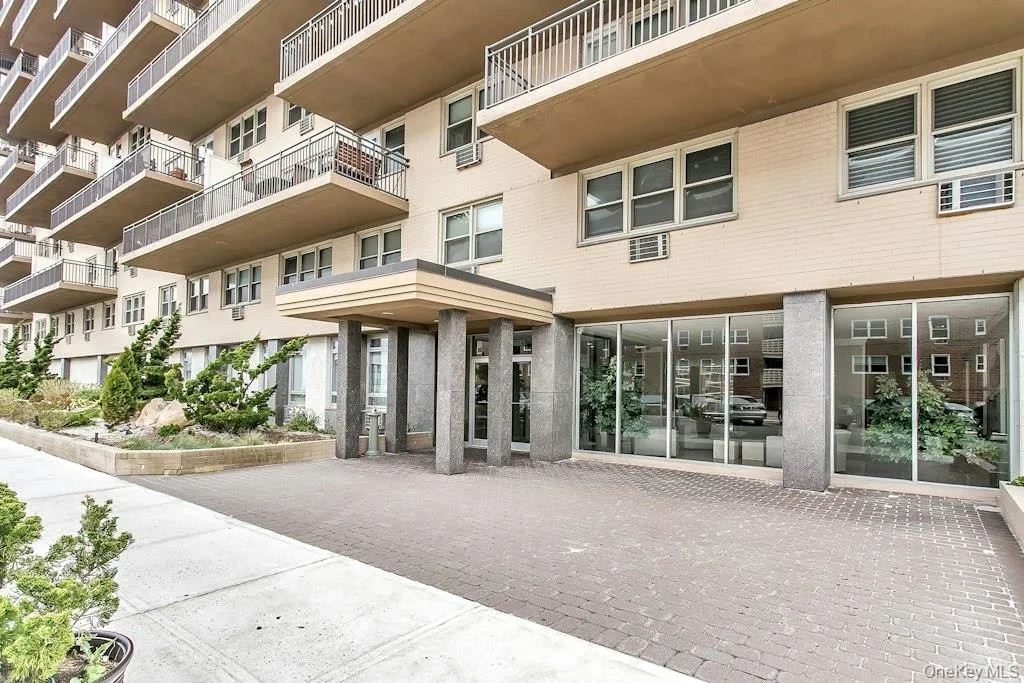 25 Neptune Boulevard, Long Beach, NY, 1 Bedroom Bedrooms, 4 Rooms Rooms,1 BathroomBathrooms,Residential,For Rent,Neptune,0,1055755 25 Neptune Boulevard, Long Beach, NY, 1 Bedroom Bedrooms, 4 Rooms Rooms,1 BathroomBathrooms,Residential,For Rent,Neptune,0,1055755