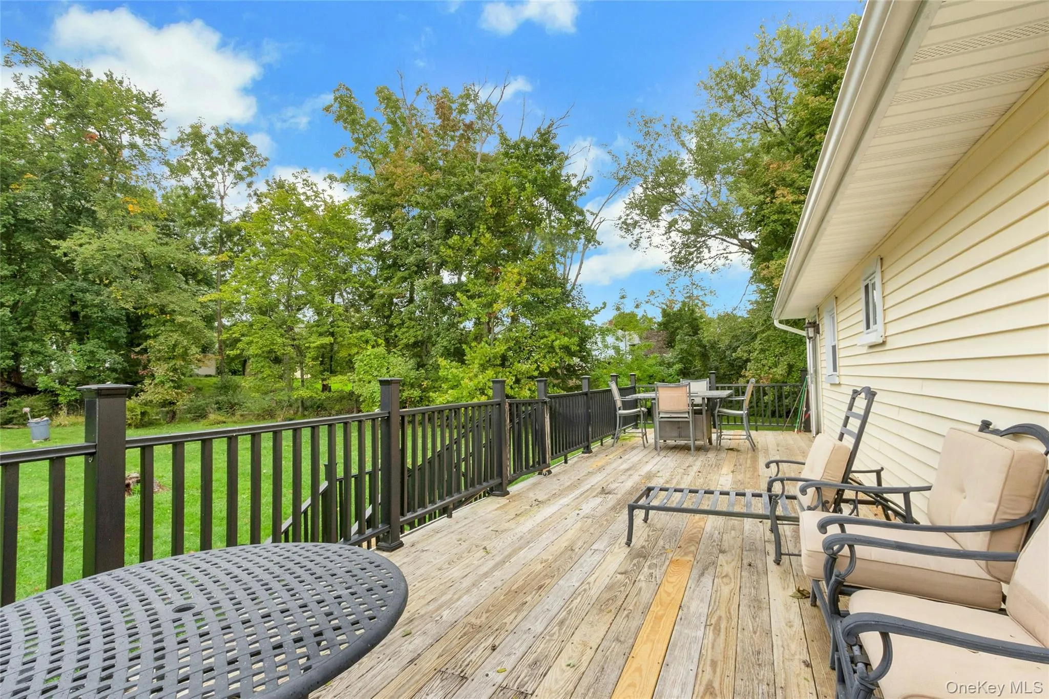 17 Hunter Street, Woodbury, NY, 3 Bedrooms Bedrooms, 8 Rooms Rooms,2 BathroomsBathrooms,Residential,For Rent,Hunter,0,1055761 17 Hunter Street, Woodbury, NY, 3 Bedrooms Bedrooms, 8 Rooms Rooms,2 BathroomsBathrooms,Residential,For Rent,Hunter,0,1055761
