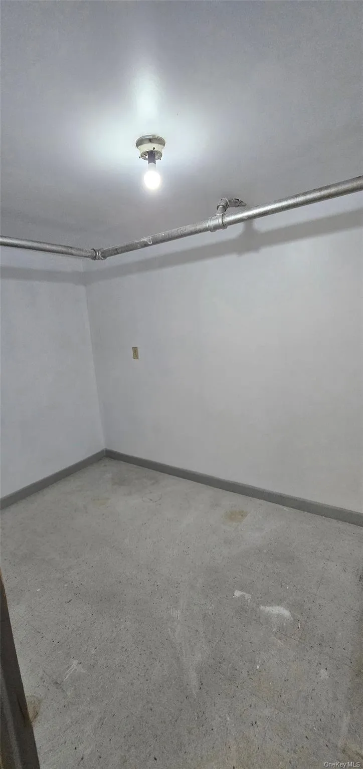 20811 Richland Avenue, New York, NY, 3 Bedrooms Bedrooms, 6 Rooms Rooms,2 BathroomsBathrooms,Residential,For Rent,Richland,0,1055768 20811 Richland Avenue, New York, NY, 3 Bedrooms Bedrooms, 6 Rooms Rooms,2 BathroomsBathrooms,Residential,For Rent,Richland,0,1055768
