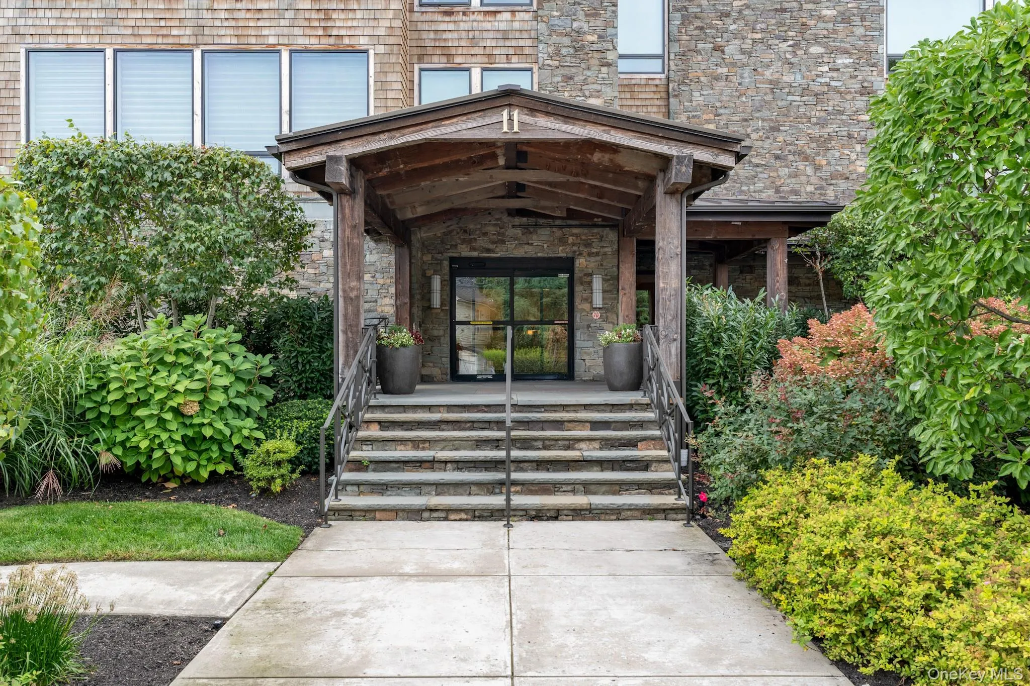 11 River Street, Mount Pleasant, NY, 2 Bedrooms Bedrooms, 6 Rooms Rooms,2 BathroomsBathrooms,Residential,For Rent,River,0,1055772 11 River Street, Mount Pleasant, NY, 2 Bedrooms Bedrooms, 6 Rooms Rooms,2 BathroomsBathrooms,Residential,For Rent,River,0,1055772