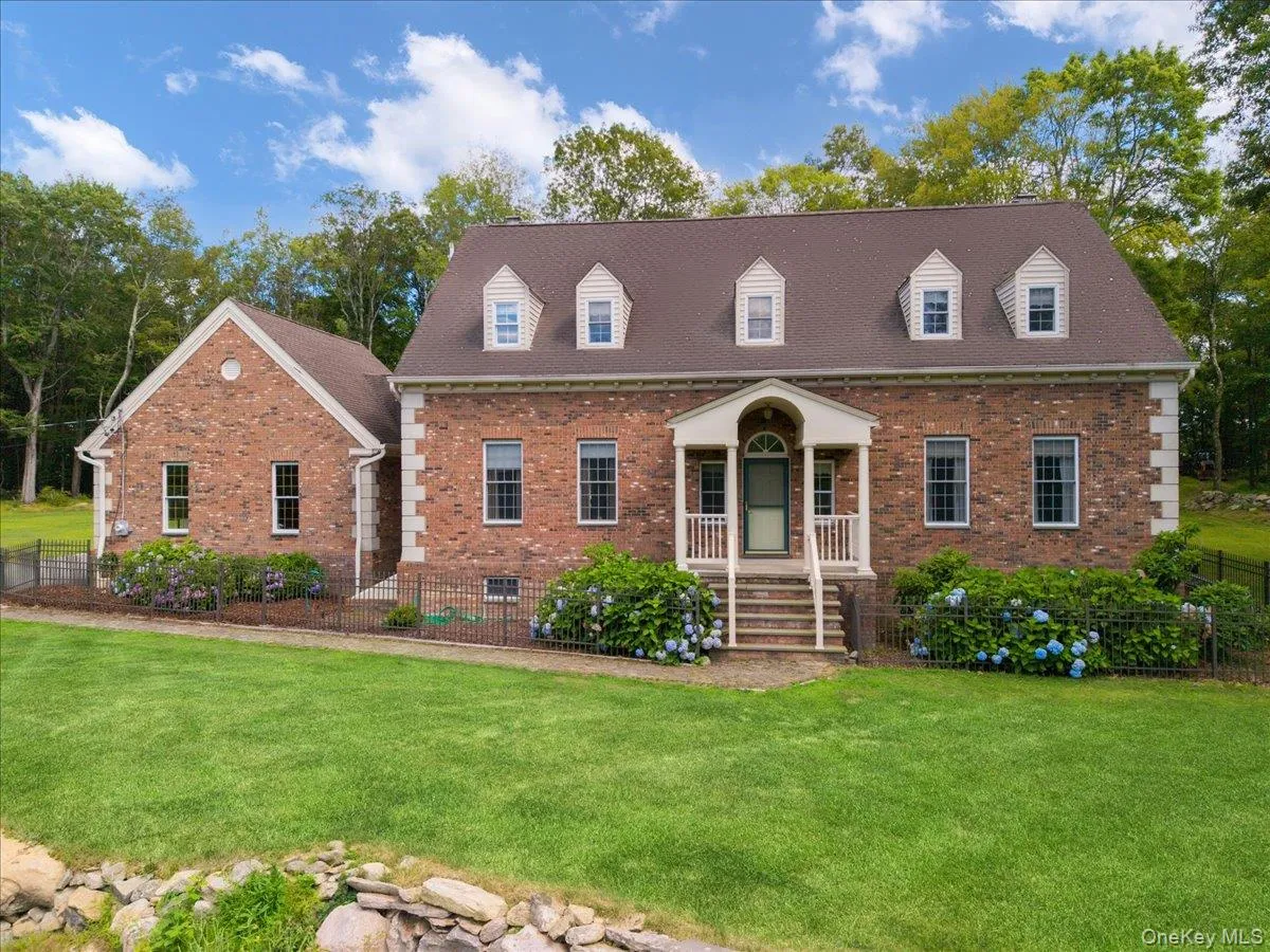 46 Skyhigh Road, Putnam Valley, NY, 3 Bedrooms Bedrooms, 7 Rooms Rooms,2 BathroomsBathrooms,Residential,For Rent,Skyhigh,0,1055779 46 Skyhigh Road, Putnam Valley, NY, 3 Bedrooms Bedrooms, 7 Rooms Rooms,2 BathroomsBathrooms,Residential,For Rent,Skyhigh,0,1055779