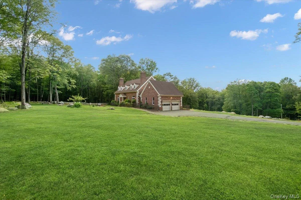 46 Skyhigh Road, Putnam Valley, NY, 3 Bedrooms Bedrooms, 7 Rooms Rooms,2 BathroomsBathrooms,Residential,For Rent,Skyhigh,0,1055779 46 Skyhigh Road, Putnam Valley, NY, 3 Bedrooms Bedrooms, 7 Rooms Rooms,2 BathroomsBathrooms,Residential,For Rent,Skyhigh,0,1055779