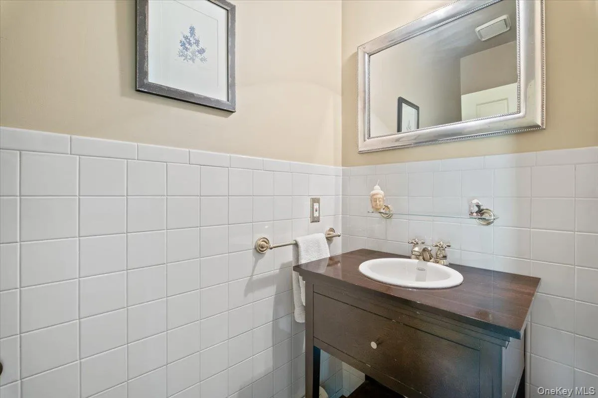 46 Skyhigh Road, Putnam Valley, NY, 3 Bedrooms Bedrooms, 7 Rooms Rooms,2 BathroomsBathrooms,Residential,For Rent,Skyhigh,0,1055779 46 Skyhigh Road, Putnam Valley, NY, 3 Bedrooms Bedrooms, 7 Rooms Rooms,2 BathroomsBathrooms,Residential,For Rent,Skyhigh,0,1055779