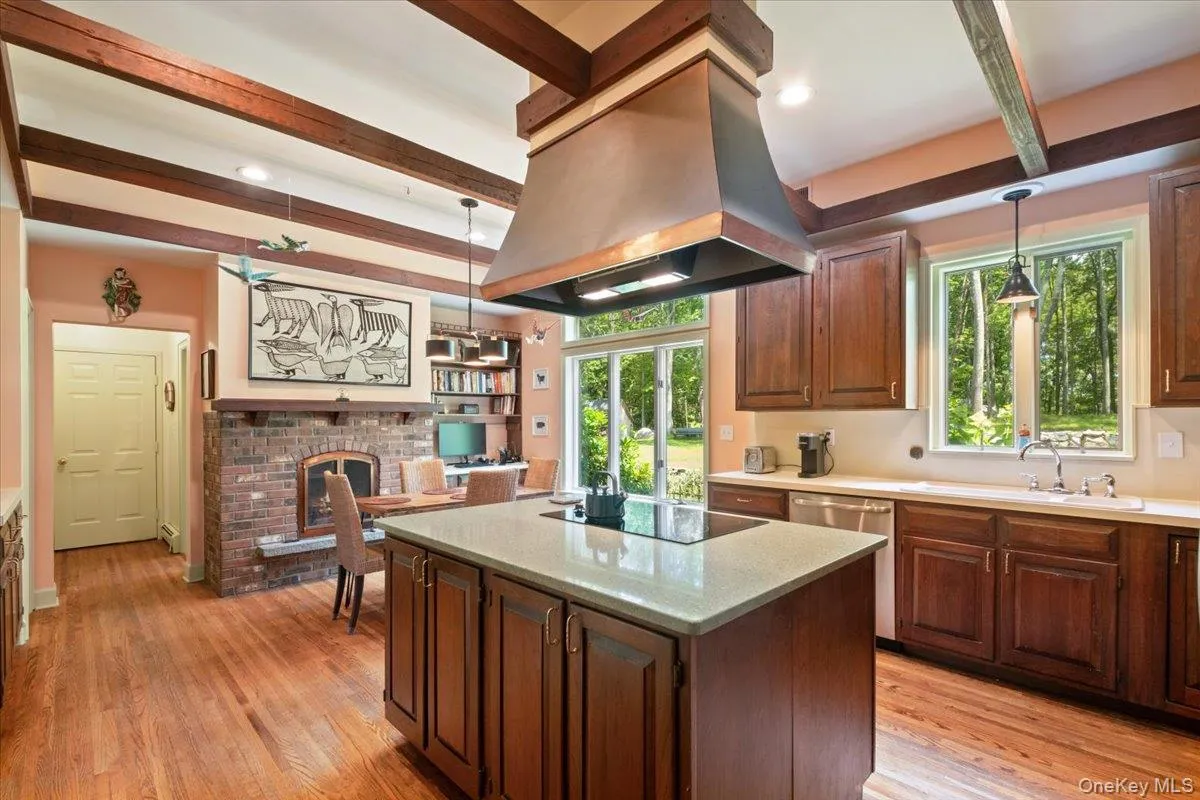 46 Skyhigh Road, Putnam Valley, NY, 3 Bedrooms Bedrooms, 7 Rooms Rooms,2 BathroomsBathrooms,Residential,For Rent,Skyhigh,0,1055779 46 Skyhigh Road, Putnam Valley, NY, 3 Bedrooms Bedrooms, 7 Rooms Rooms,2 BathroomsBathrooms,Residential,For Rent,Skyhigh,0,1055779