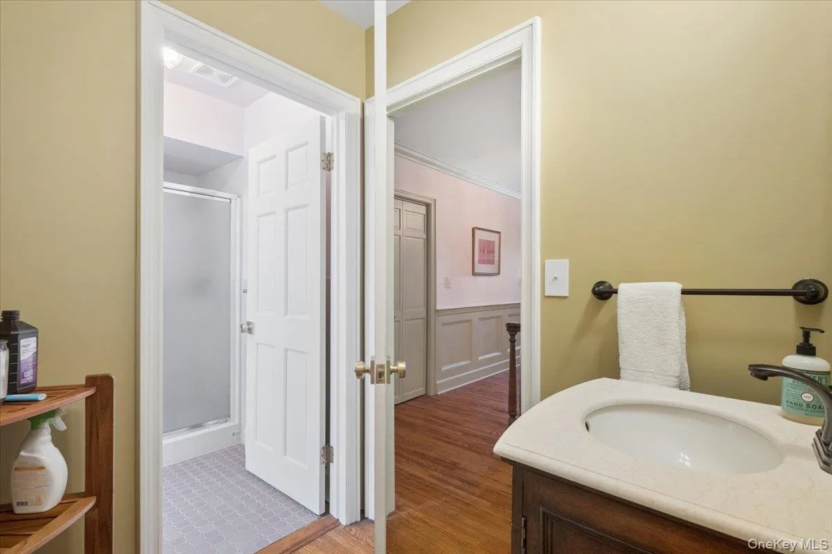 46 Skyhigh Road, Putnam Valley, NY, 3 Bedrooms Bedrooms, 7 Rooms Rooms,2 BathroomsBathrooms,Residential,For Rent,Skyhigh,0,1055779 46 Skyhigh Road, Putnam Valley, NY, 3 Bedrooms Bedrooms, 7 Rooms Rooms,2 BathroomsBathrooms,Residential,For Rent,Skyhigh,0,1055779