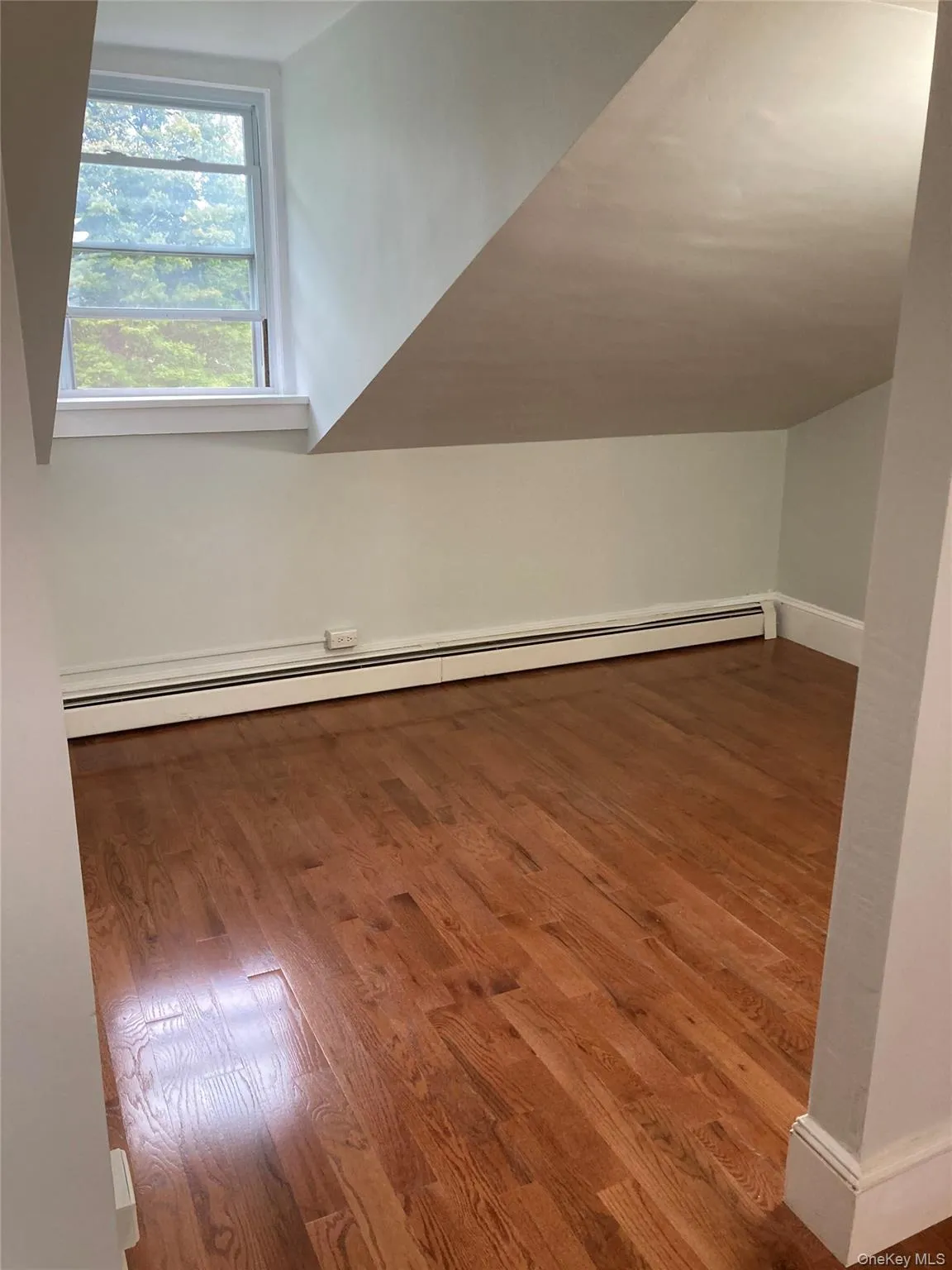 81 South Street, Goshen, NY, 1 Bedroom Bedrooms, 3 Rooms Rooms,1 BathroomBathrooms,Residential Lease,For Rent,South,0,1055780 81 South Street, Goshen, NY, 1 Bedroom Bedrooms, 3 Rooms Rooms,1 BathroomBathrooms,Residential Lease,For Rent,South,0,1055780