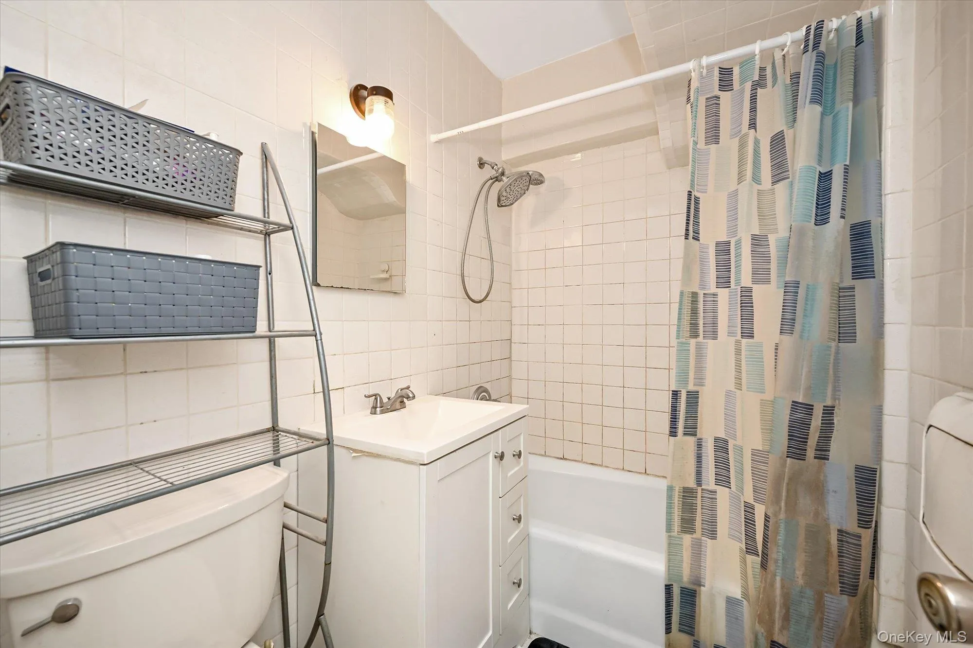 110-20 71st Avenue, New York, NY, 1 Bedroom Bedrooms, 3 Rooms Rooms,1 BathroomBathrooms,Residential,For Rent,71st,0,1055786 110-20 71st Avenue, New York, NY, 1 Bedroom Bedrooms, 3 Rooms Rooms,1 BathroomBathrooms,Residential,For Rent,71st,0,1055786