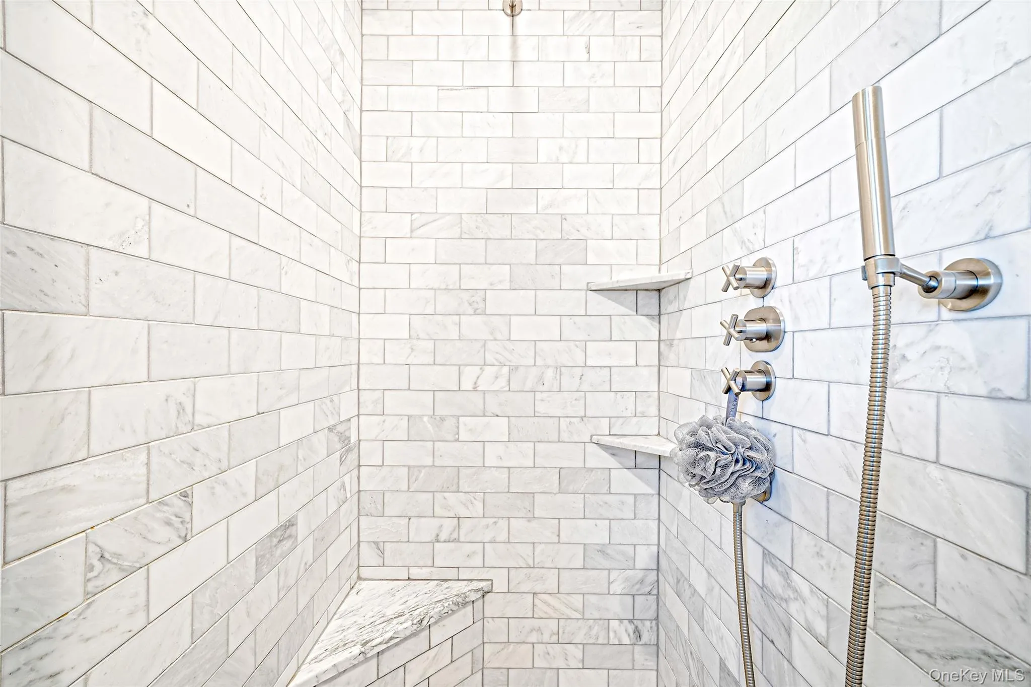 Guest en Suite Shower Guest en Suite Shower