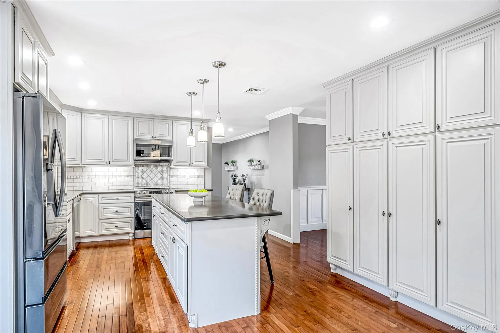 117 Southfield Road, Riverhead, NY, 4 Bedrooms Bedrooms, 9 Rooms Rooms,3 BathroomsBathrooms,Residential,For Rent,Southfield,0,1055787 117 Southfield Road, Riverhead, NY, 4 Bedrooms Bedrooms, 9 Rooms Rooms,3 BathroomsBathrooms,Residential,For Rent,Southfield,0,1055787