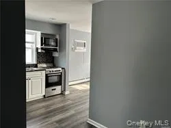 236 a Main Street, Oyster Bay, NY, 1 Bedroom Bedrooms, 4 Rooms Rooms,1 BathroomBathrooms,Residential Lease,For Rent,Main,0,1055798 236 a Main Street, Oyster Bay, NY, 1 Bedroom Bedrooms, 4 Rooms Rooms,1 BathroomBathrooms,Residential Lease,For Rent,Main,0,1055798