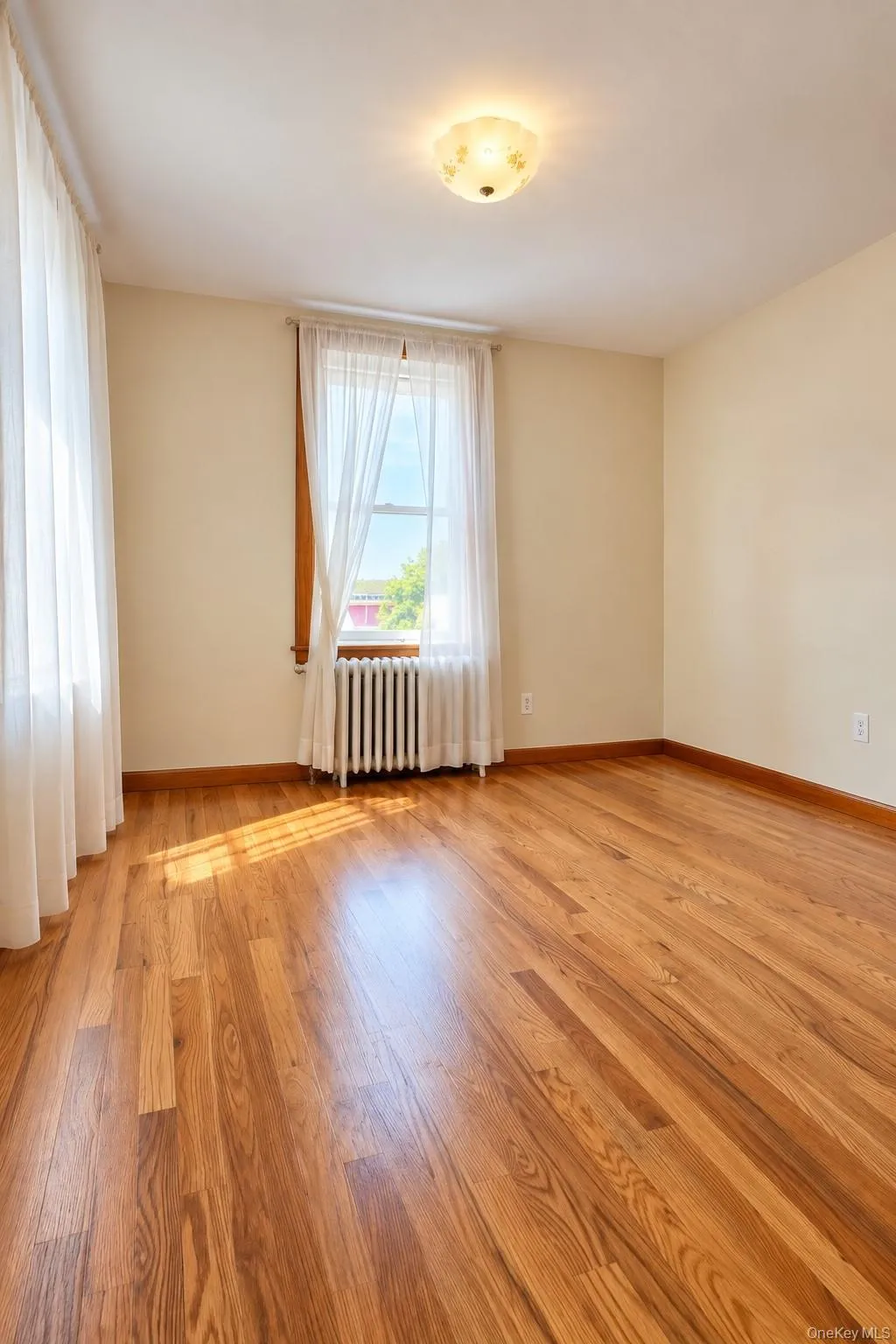 12 Balfour Street, New York, NY, 3 Bedroom Bedrooms, 5 Room Rooms,1 BathroomBathrooms,Residential Lease,For Rent,Balfour Street,0,1055800 12 Balfour Street, New York, NY, 3 Bedroom Bedrooms, 5 Room Rooms,1 BathroomBathrooms,Residential Lease,For Rent,Balfour Street,0,1055800