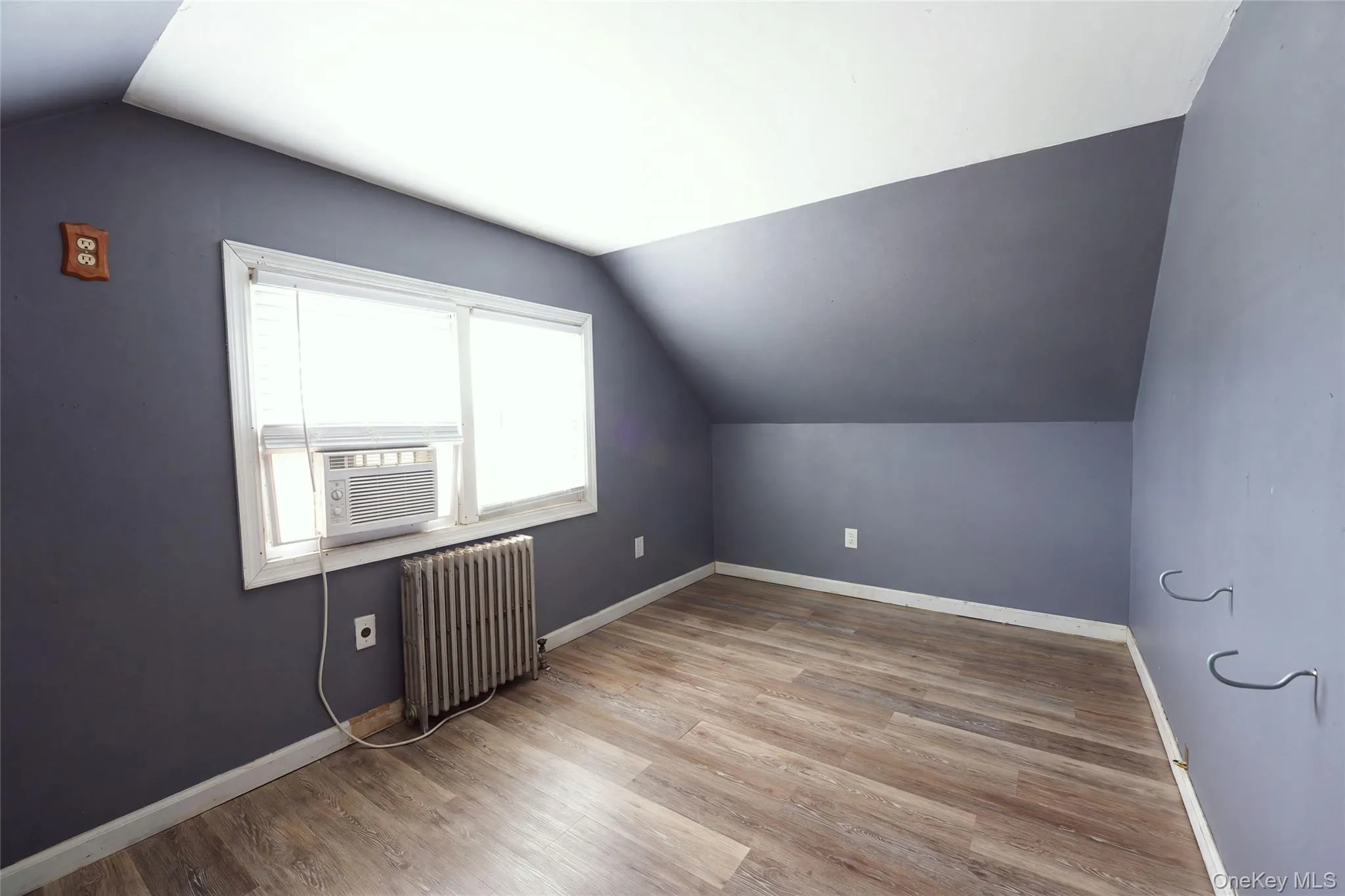 19 Catherine Avenue, Hempstead, NY, 3 Bedrooms Bedrooms, 6 Rooms Rooms,2 BathroomsBathrooms,Residential,For Rent,Catherine,0,1055806 19 Catherine Avenue, Hempstead, NY, 3 Bedrooms Bedrooms, 6 Rooms Rooms,2 BathroomsBathrooms,Residential,For Rent,Catherine,0,1055806