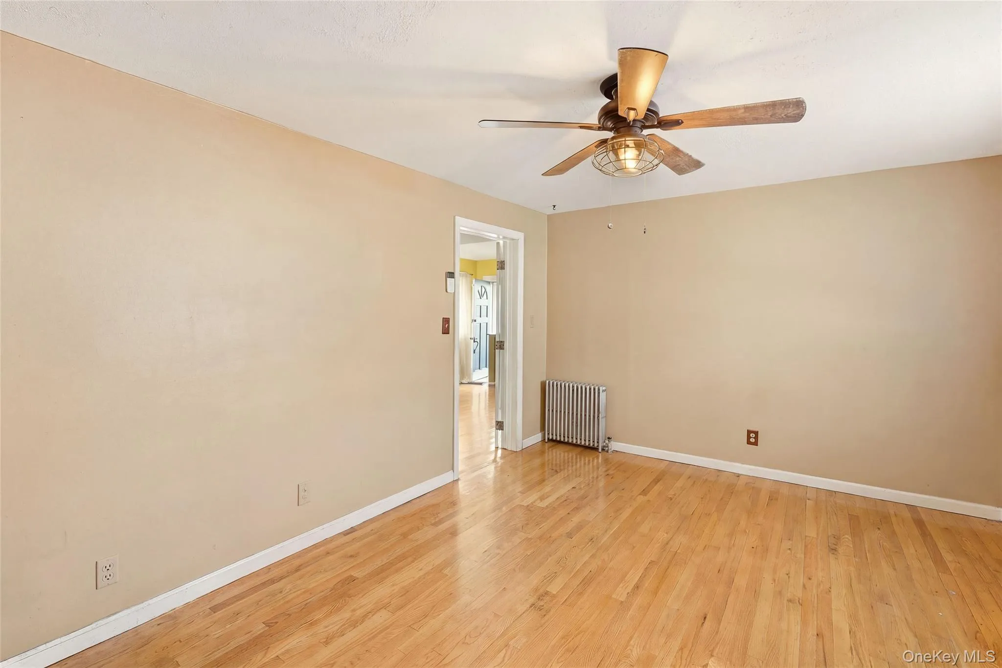 19 Catherine Avenue, Hempstead, NY, 3 Bedrooms Bedrooms, 6 Rooms Rooms,2 BathroomsBathrooms,Residential,For Rent,Catherine,0,1055806 19 Catherine Avenue, Hempstead, NY, 3 Bedrooms Bedrooms, 6 Rooms Rooms,2 BathroomsBathrooms,Residential,For Rent,Catherine,0,1055806