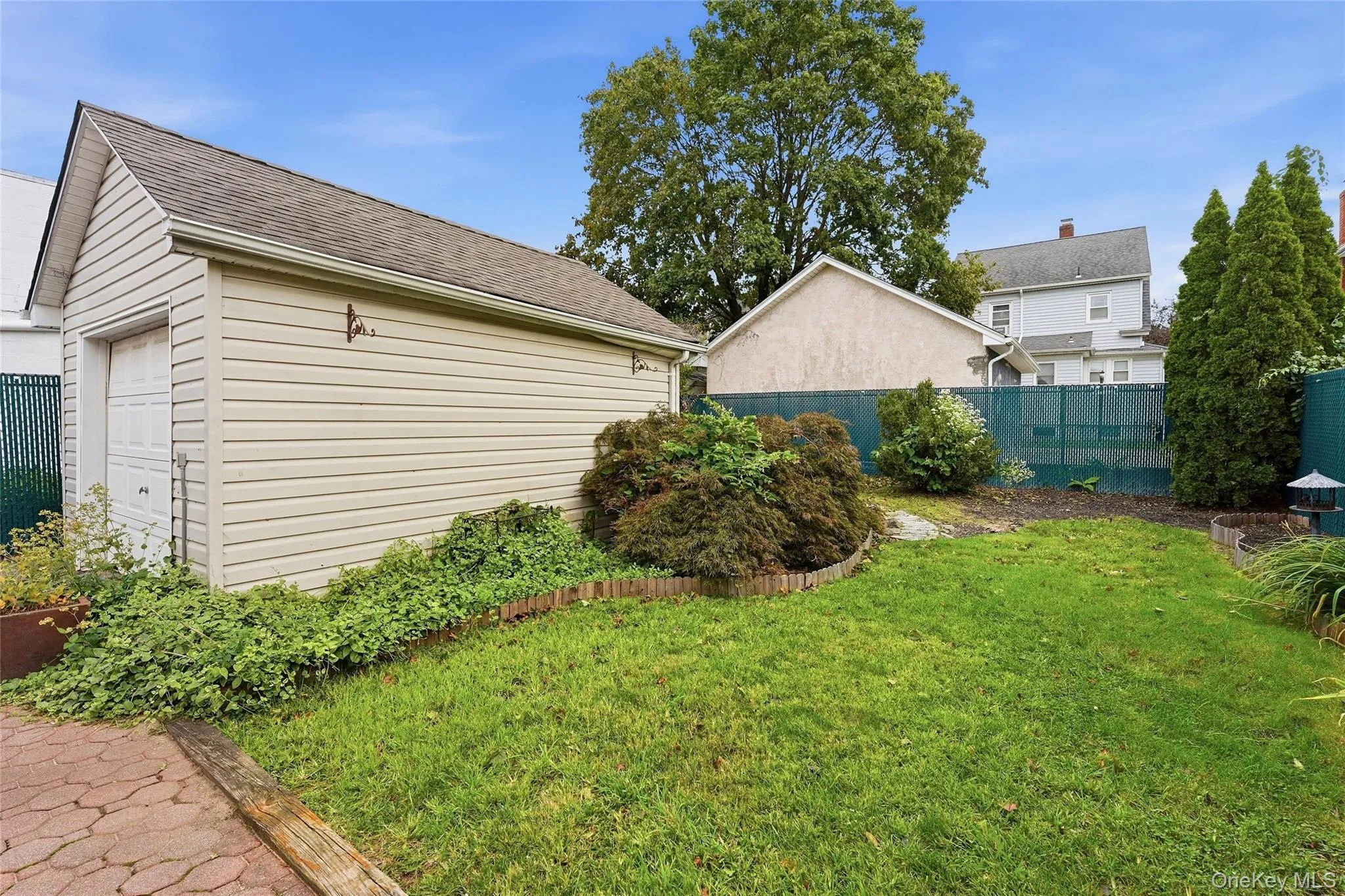 19 Catherine Avenue, Hempstead, NY, 3 Bedrooms Bedrooms, 6 Rooms Rooms,2 BathroomsBathrooms,Residential,For Rent,Catherine,0,1055806 19 Catherine Avenue, Hempstead, NY, 3 Bedrooms Bedrooms, 6 Rooms Rooms,2 BathroomsBathrooms,Residential,For Rent,Catherine,0,1055806