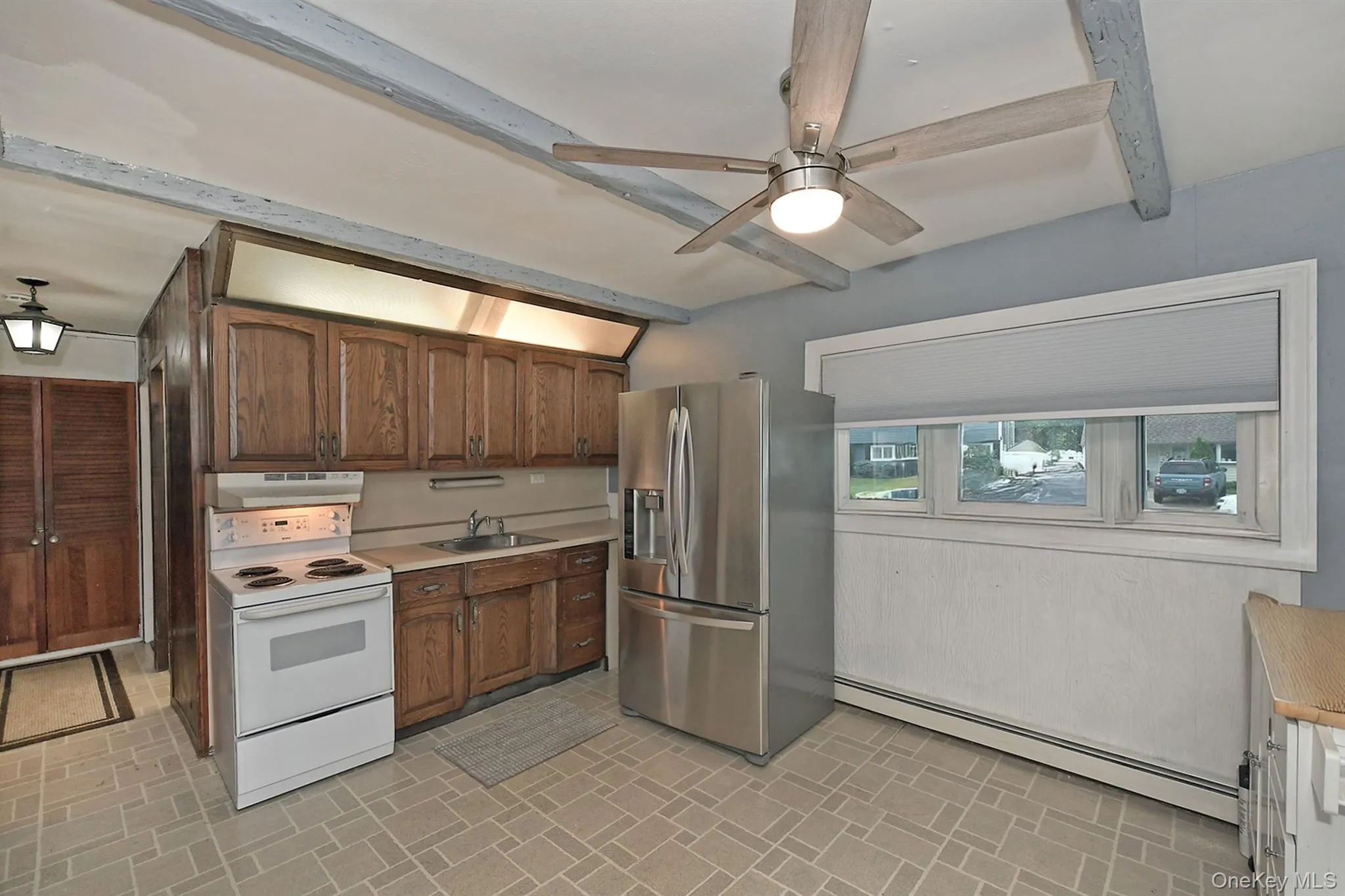 93 Abbey Lane, Hempstead, NY, 4 Bedrooms Bedrooms, 7 Rooms Rooms,1 BathroomBathrooms,Residential,For Rent,Abbey,0,1055807 93 Abbey Lane, Hempstead, NY, 4 Bedrooms Bedrooms, 7 Rooms Rooms,1 BathroomBathrooms,Residential,For Rent,Abbey,0,1055807