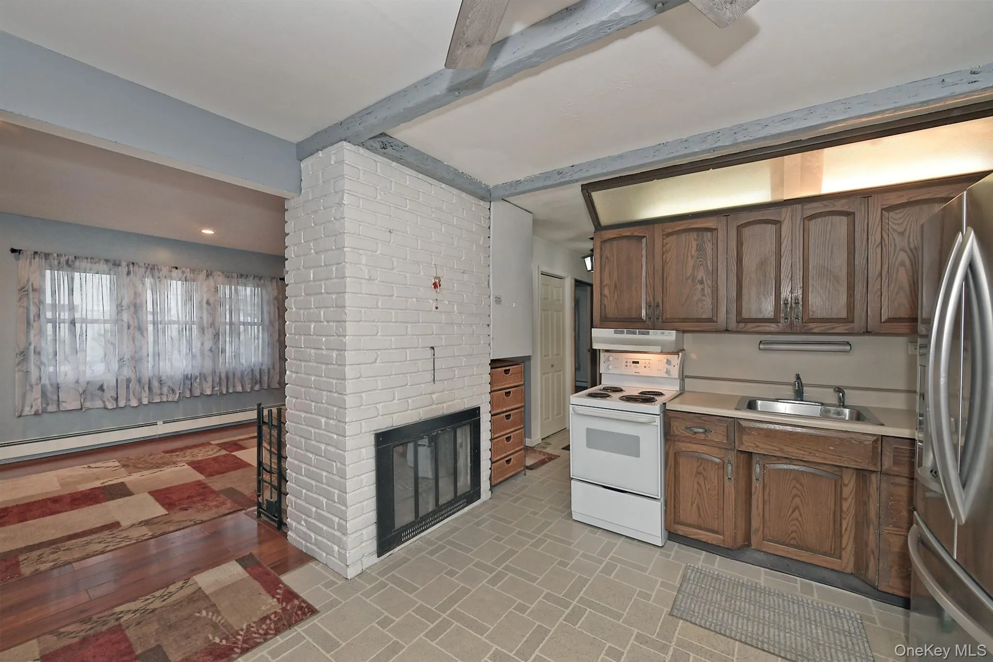 93 Abbey Lane, Hempstead, NY, 4 Bedrooms Bedrooms, 7 Rooms Rooms,1 BathroomBathrooms,Residential,For Rent,Abbey,0,1055807 93 Abbey Lane, Hempstead, NY, 4 Bedrooms Bedrooms, 7 Rooms Rooms,1 BathroomBathrooms,Residential,For Rent,Abbey,0,1055807