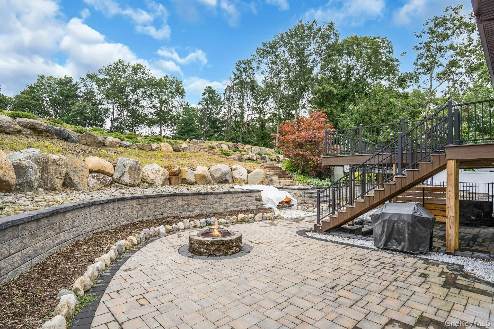 Firepit. Firepit.